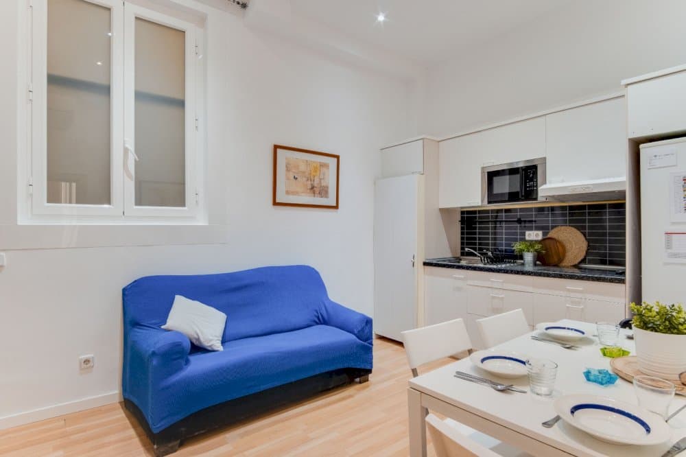 Private room in Madrid photo 5