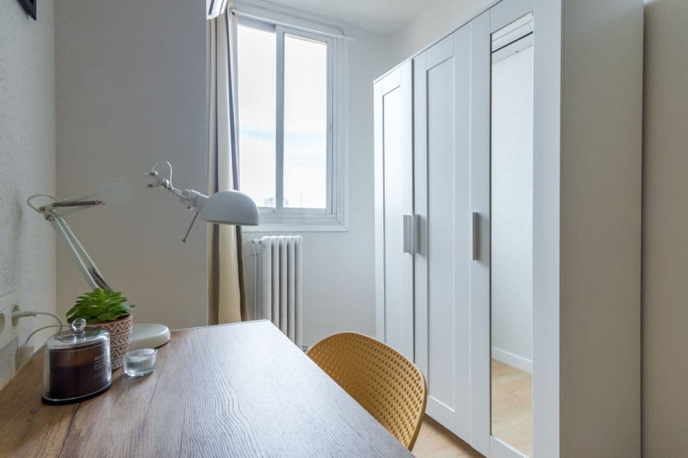 Private room in Madrid photo 3