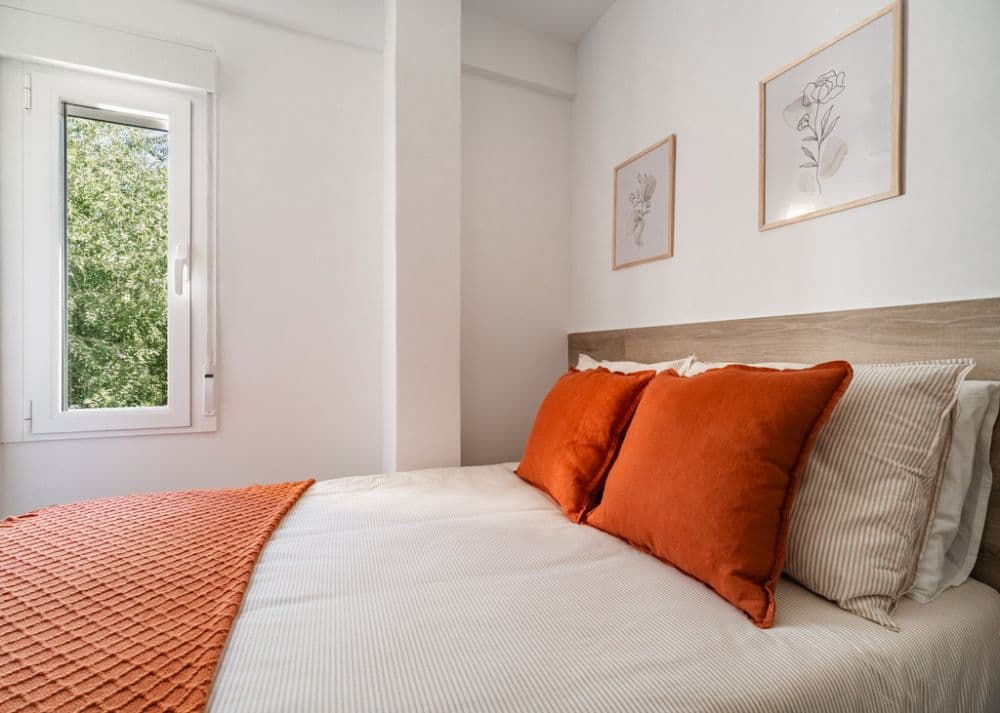 Private room in Madrid photo 2
