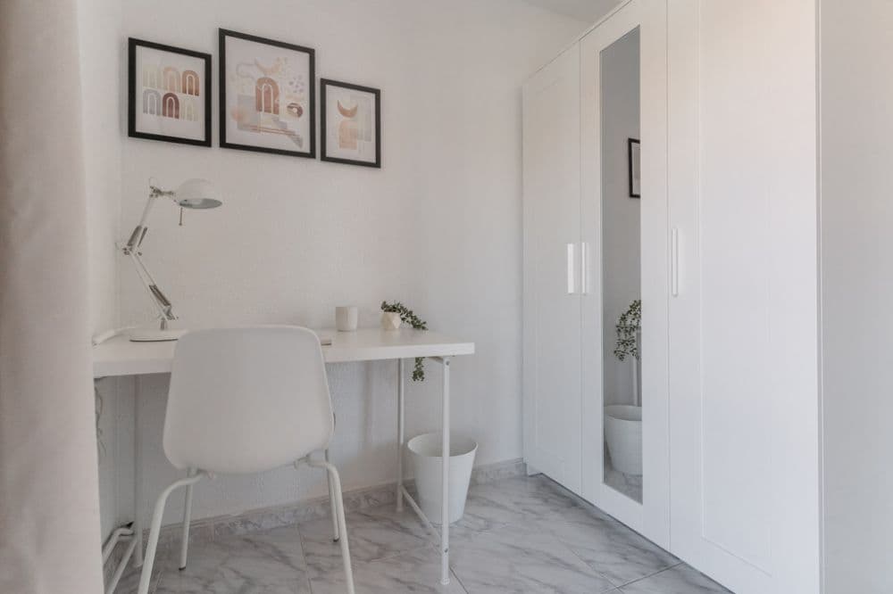 Private room in Madrid photo 5