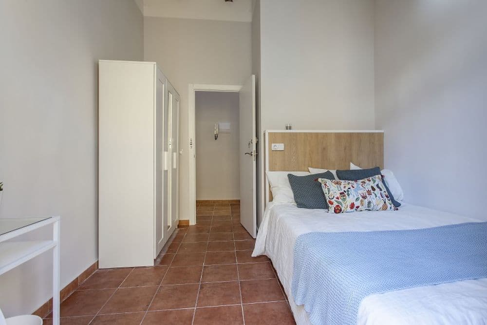 Private room in Valencia