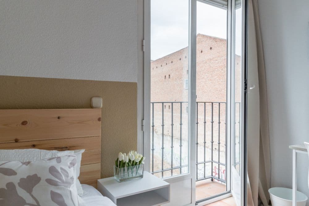 Private room in Madrid photo 4