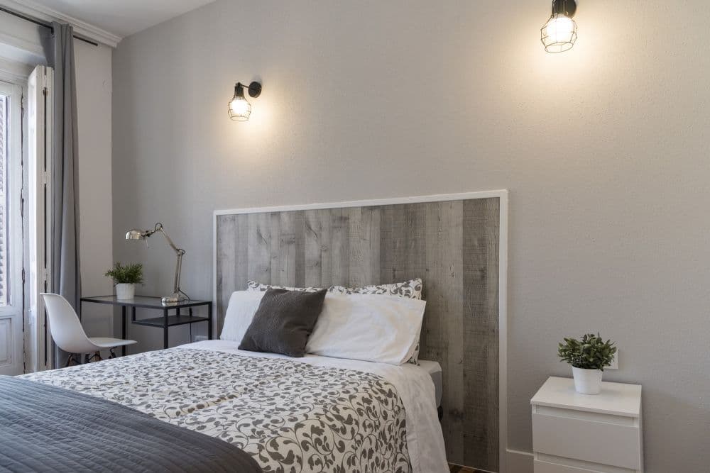 Private room in Madrid photo 3