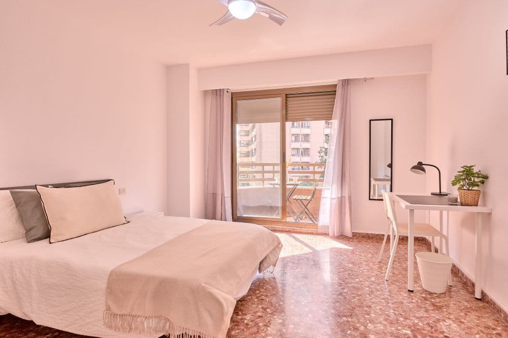 Private room in Valencia