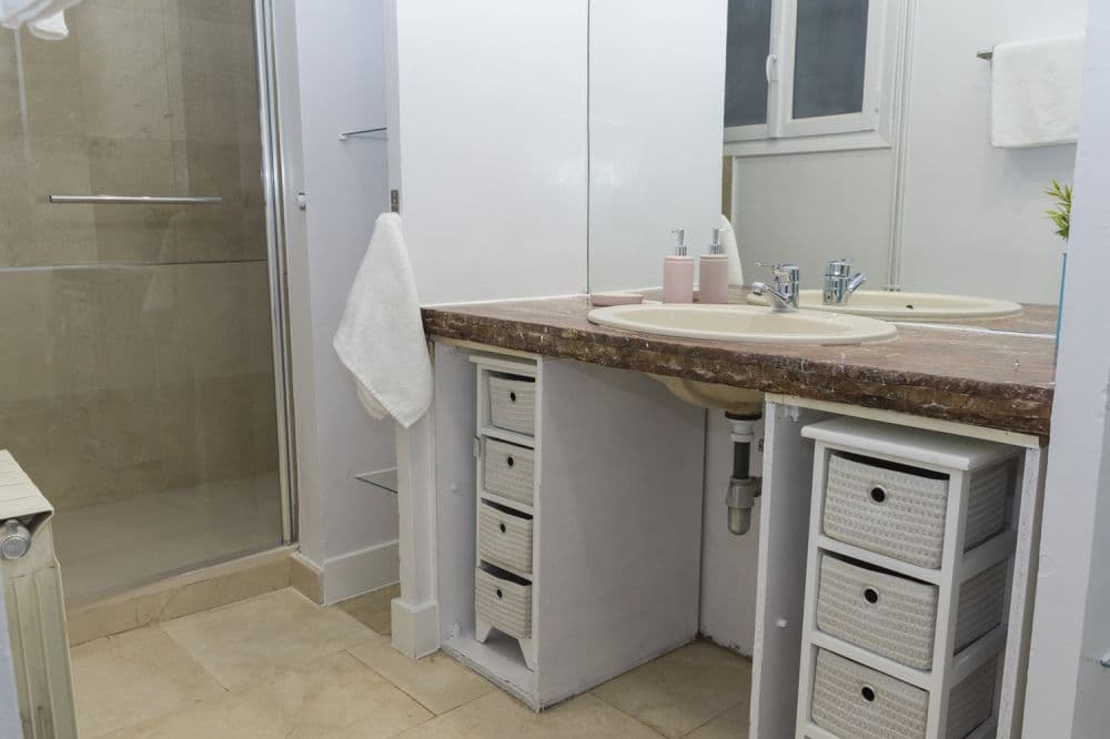 Private room in Madrid photo 2