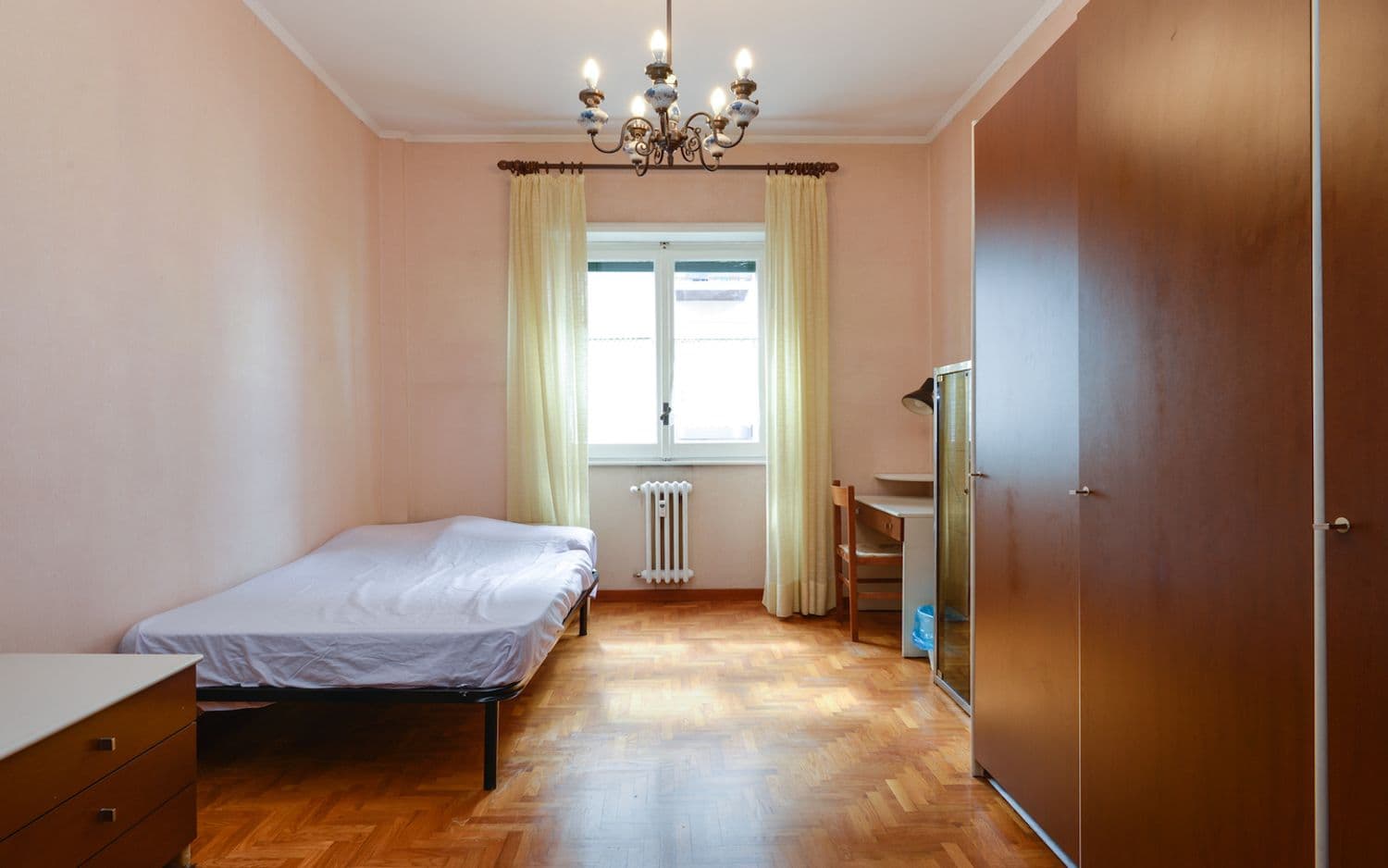 Private room in Rome