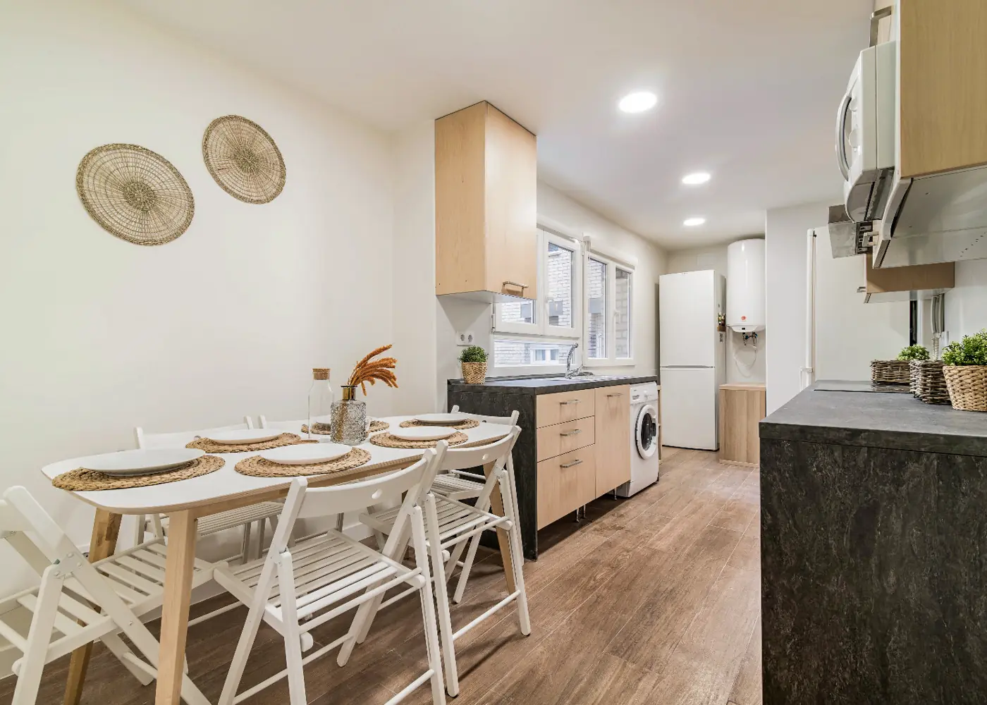 Private room in Madrid photo 4