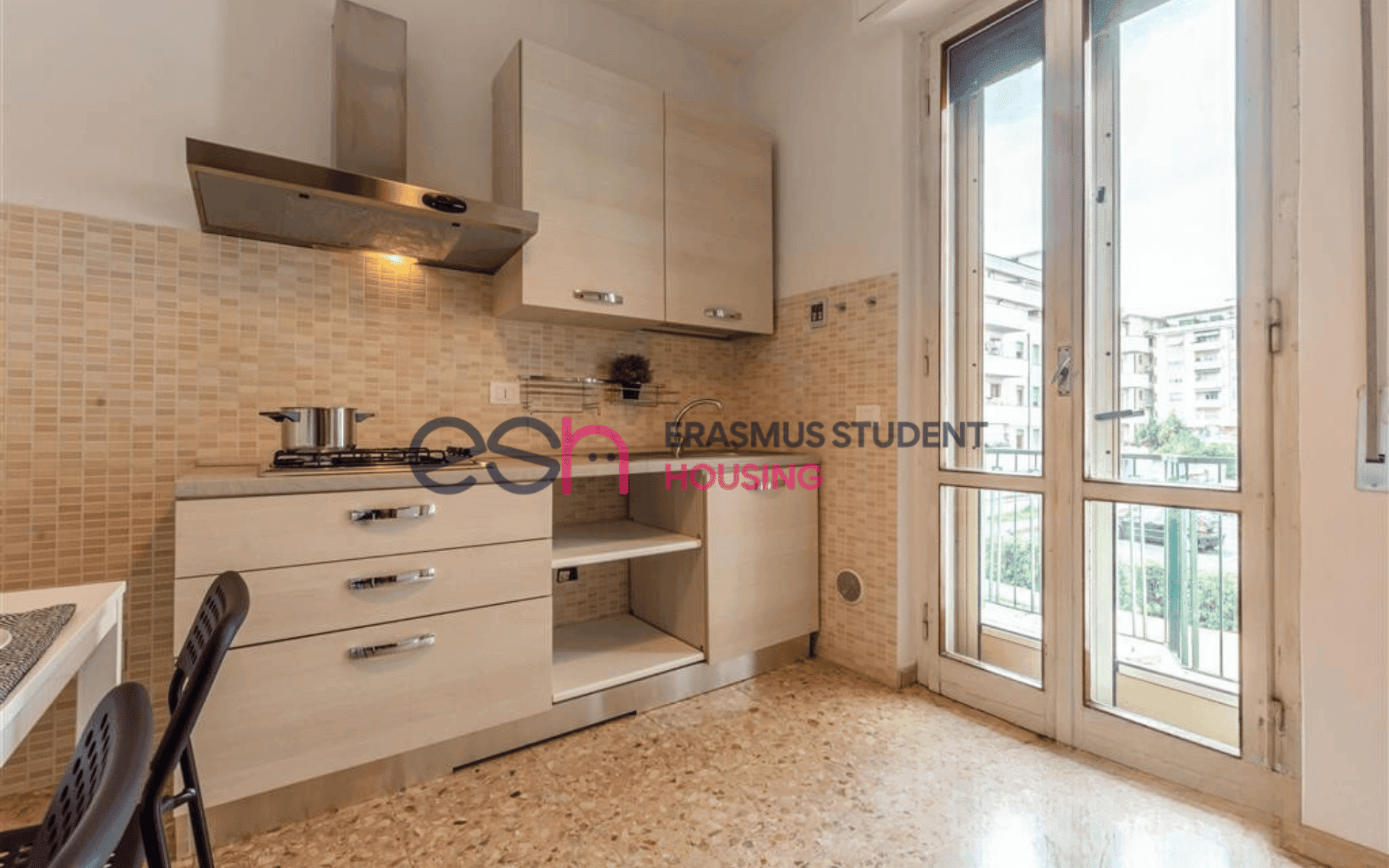 Shared Room in Pisa photo 4