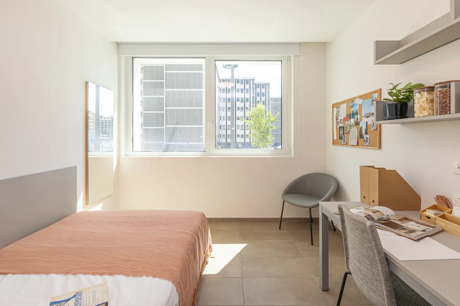 Smart Studio Vista exterior en Florencia 5