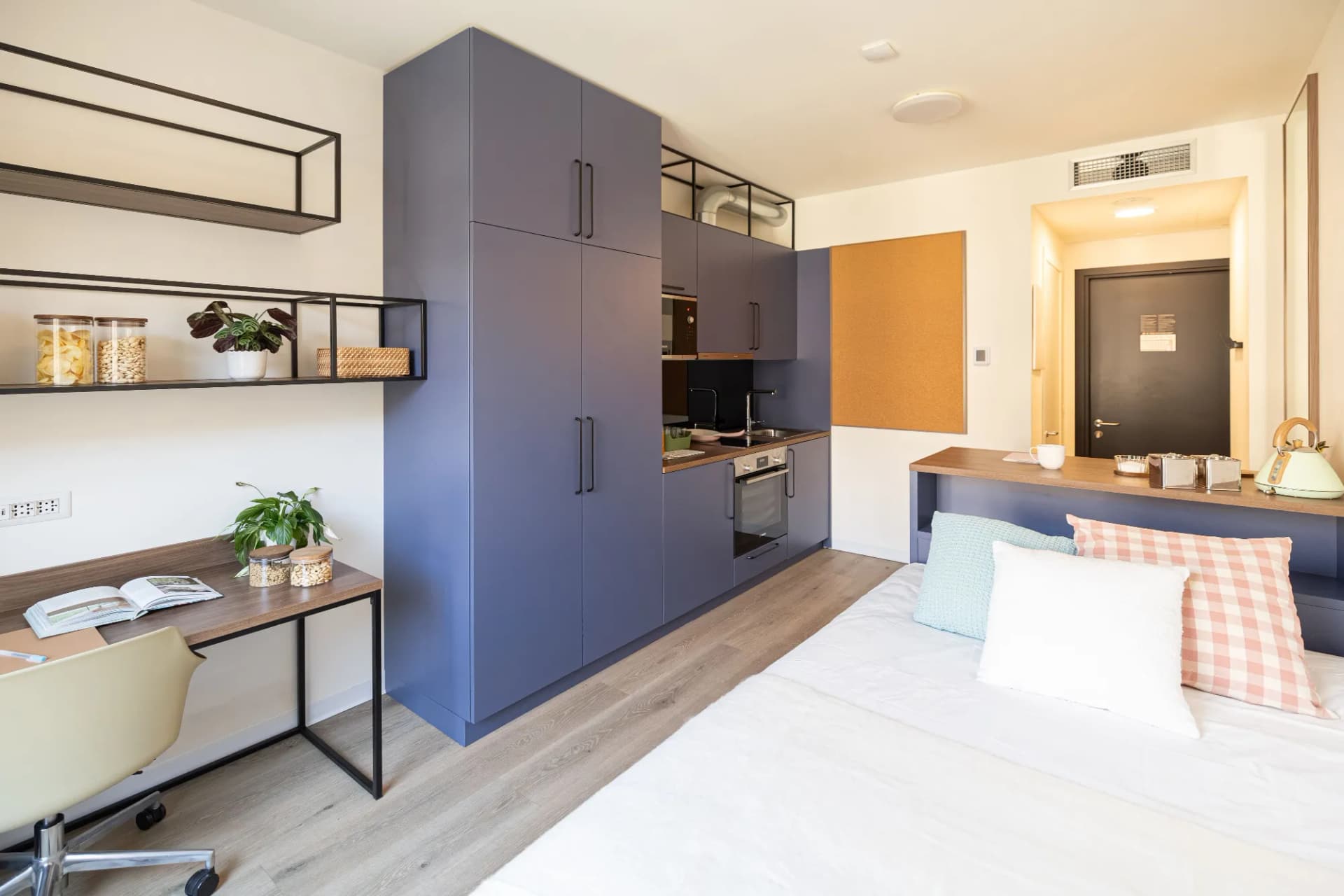 Smart Studio Low in Bologna 4