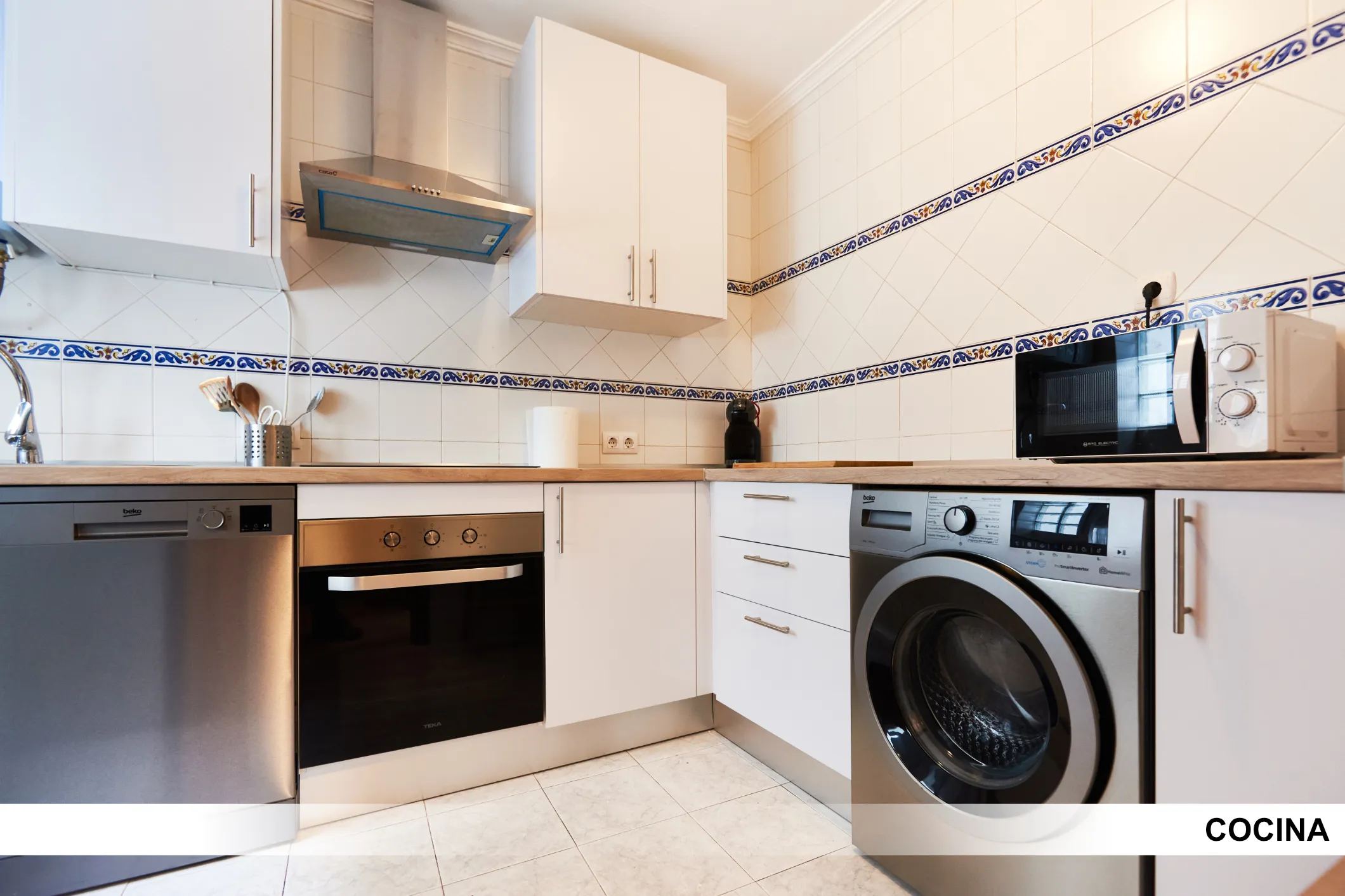 Private room in Seville photo 5