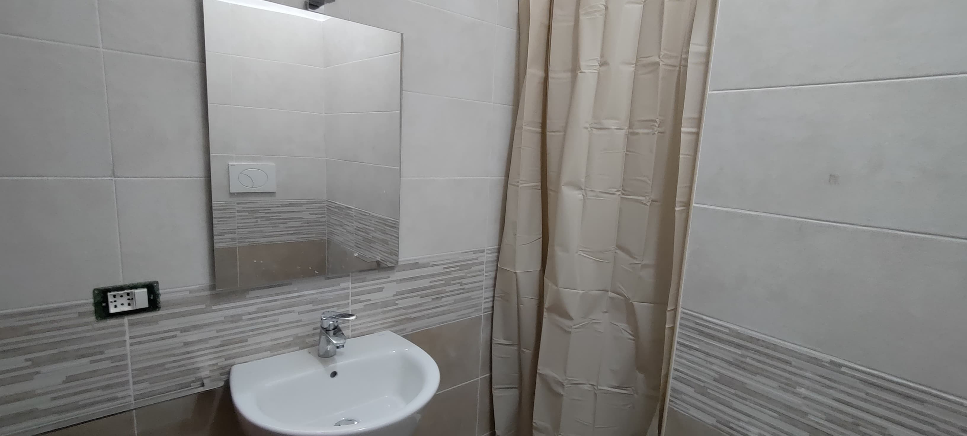 Shared Room in Pisa photo 3