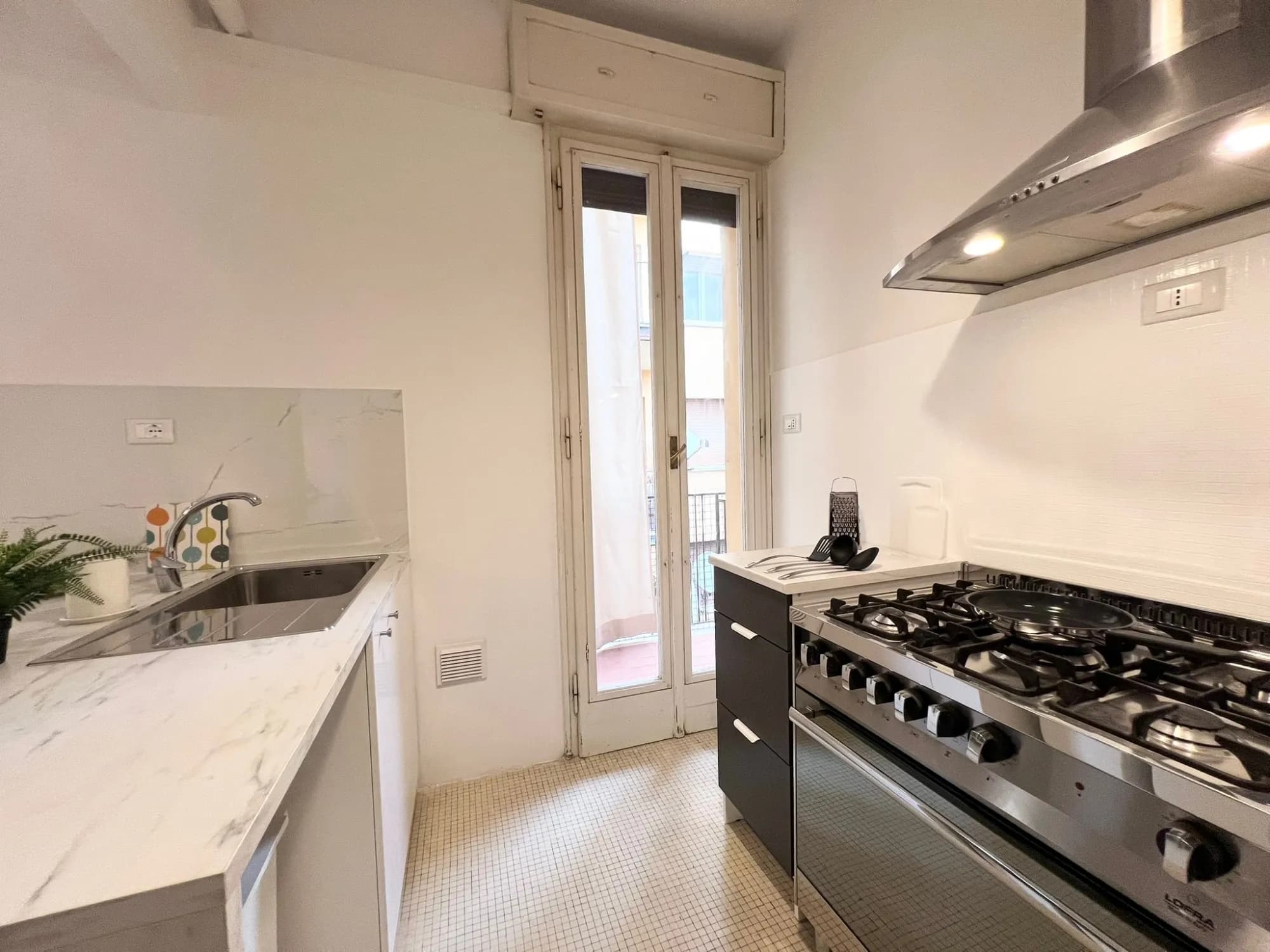 Kitchen 2