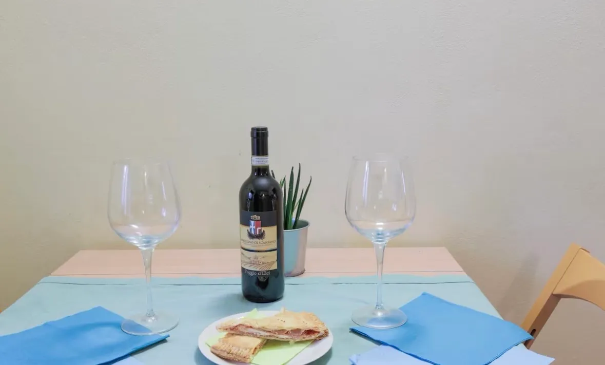 Shared Room in Livorno photo 5