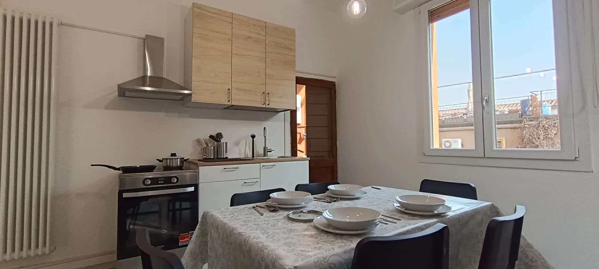Kitchen 1