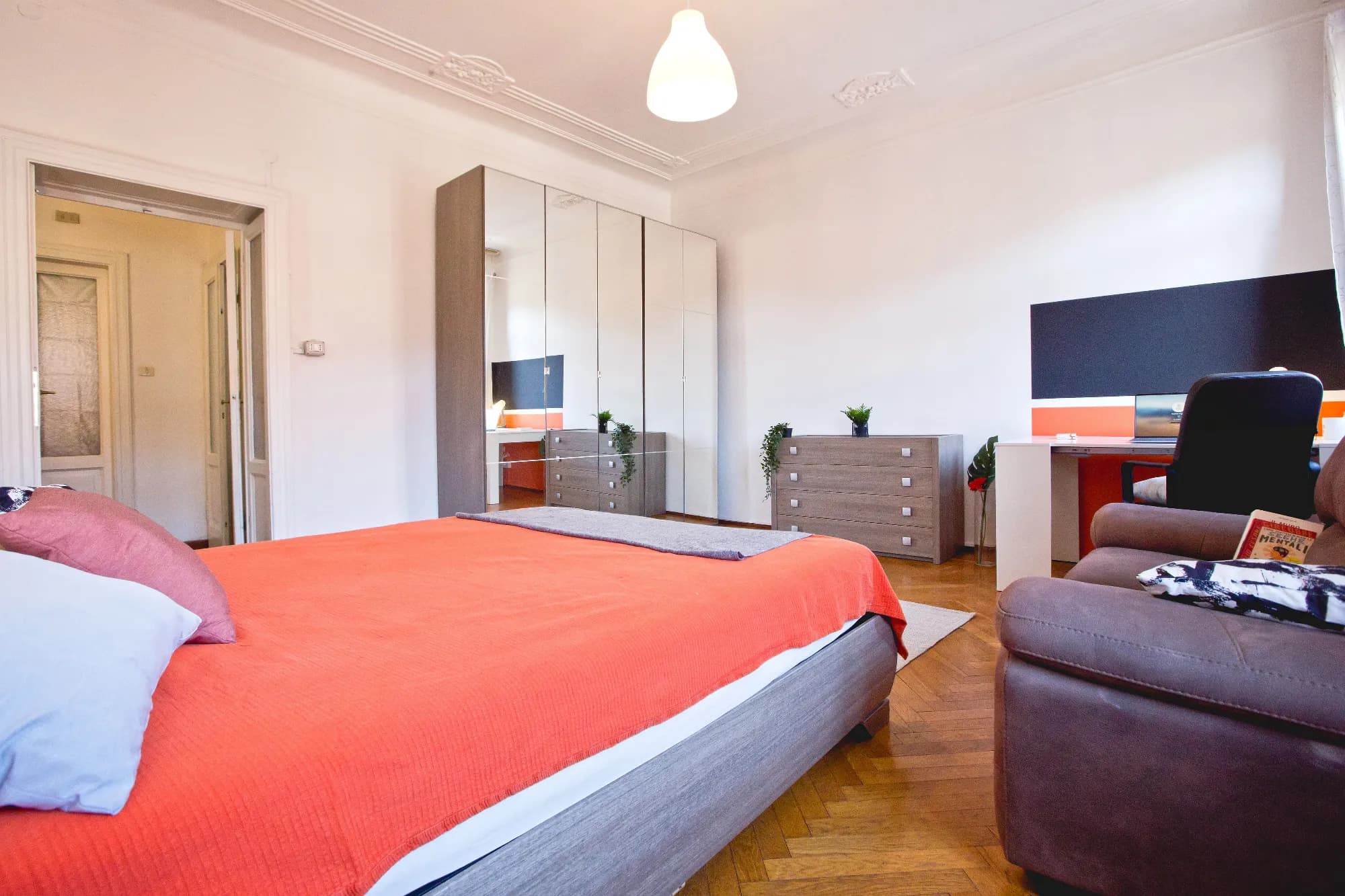 Stanza privata a Lecco photo 3