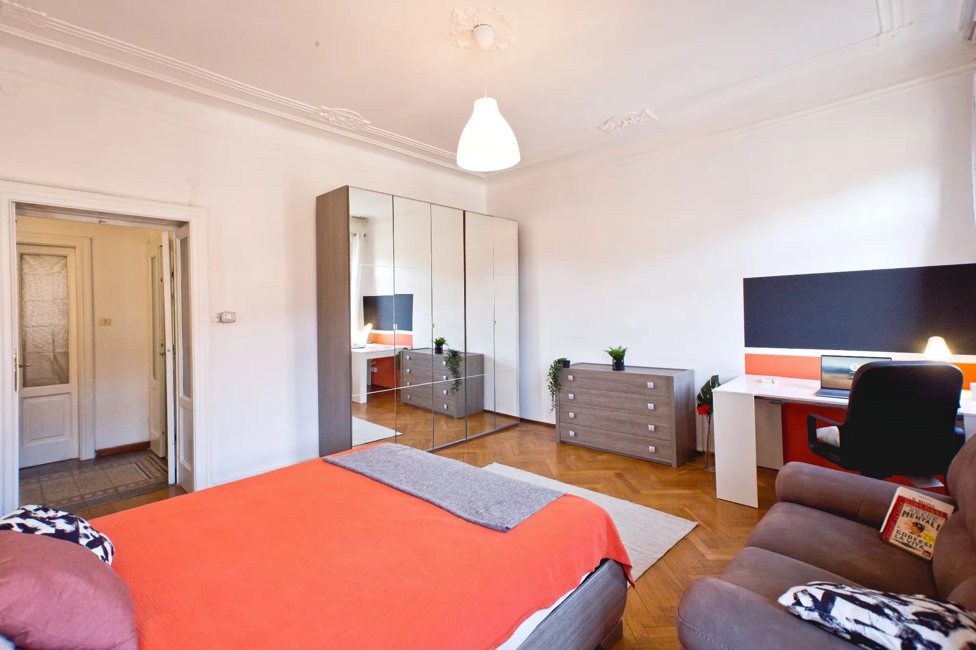 Stanza privata a Lecco photo 2