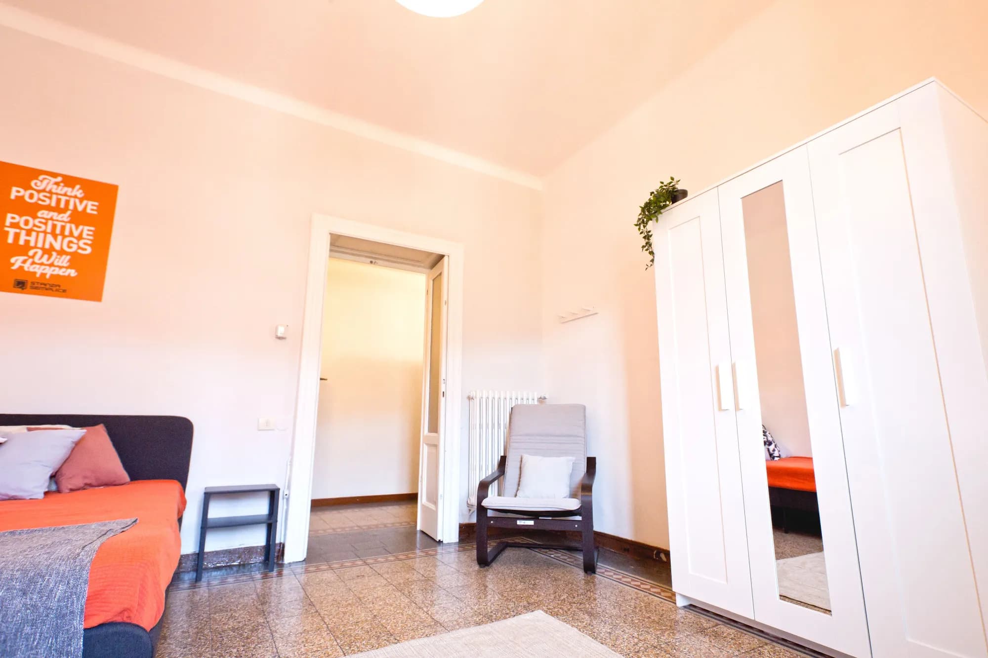 Private room in Lecco photo 4