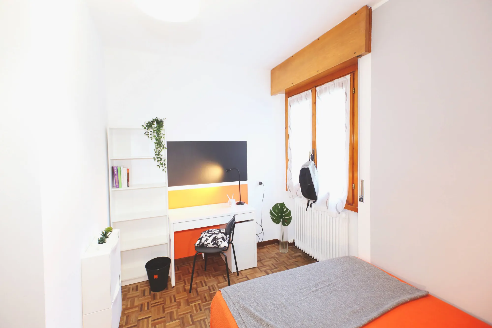 Stanza privata a Lecco photo 2