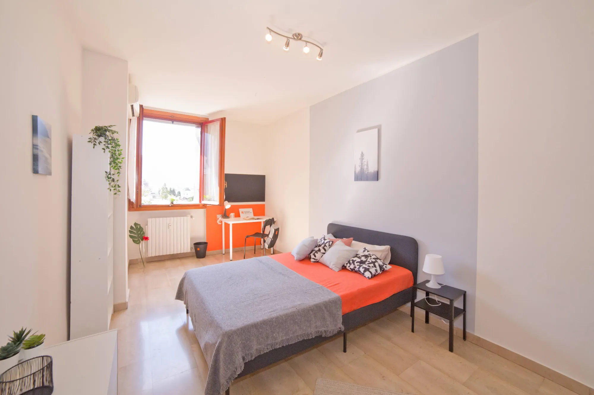 Private room in Lecco