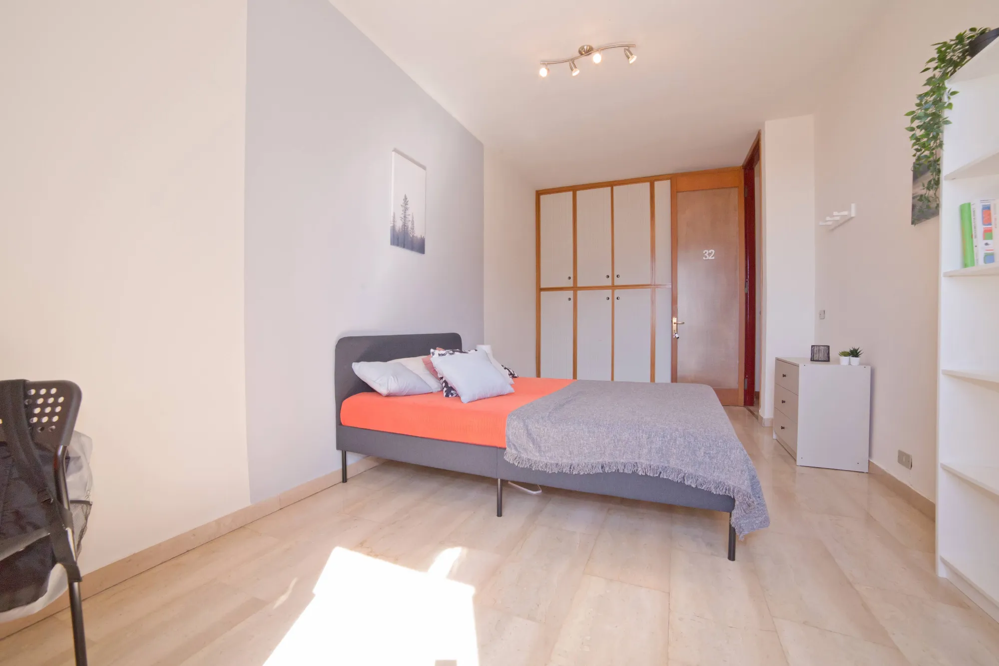 Private room in Lecco photo 3