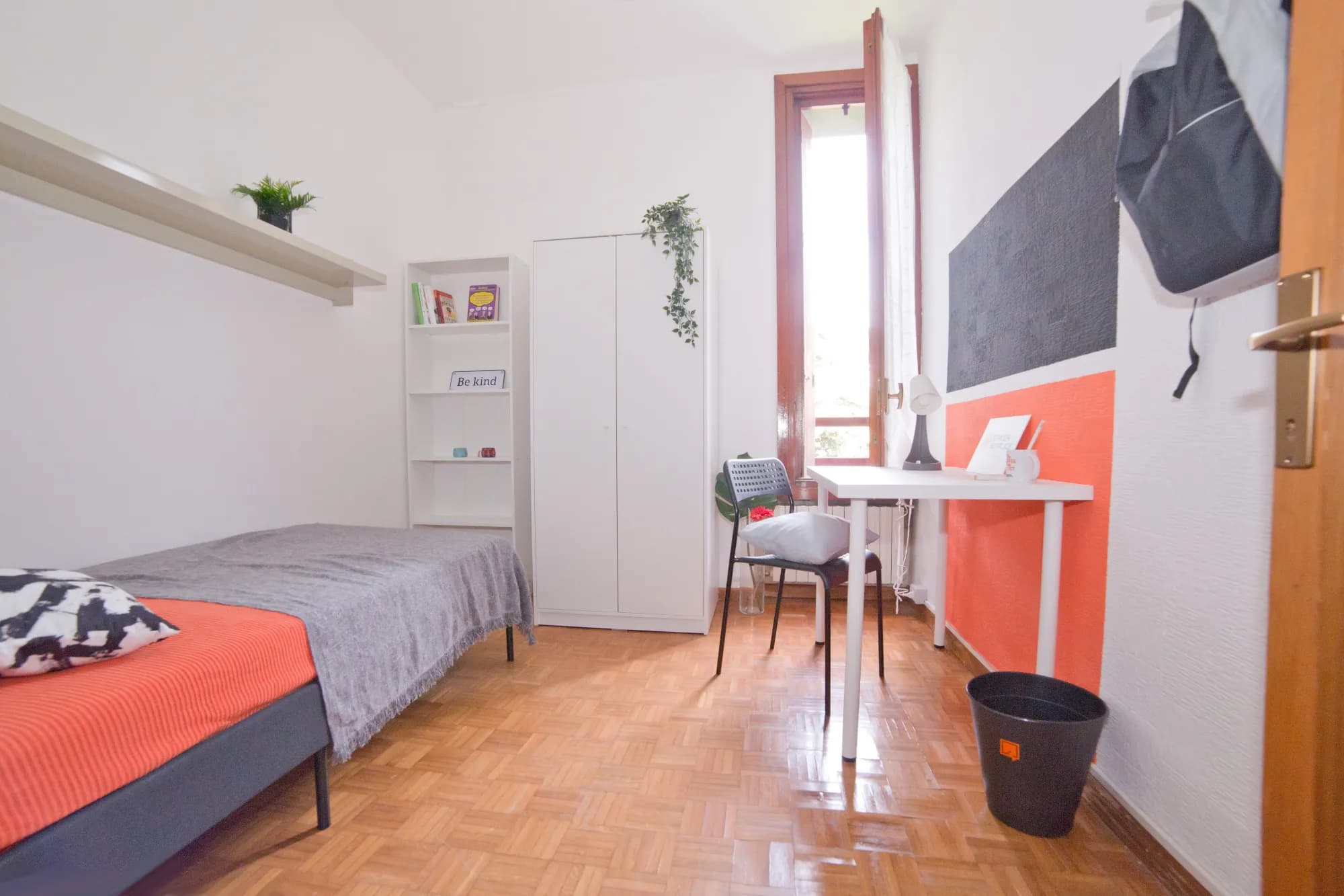 Stanza privata a Lecco photo 2