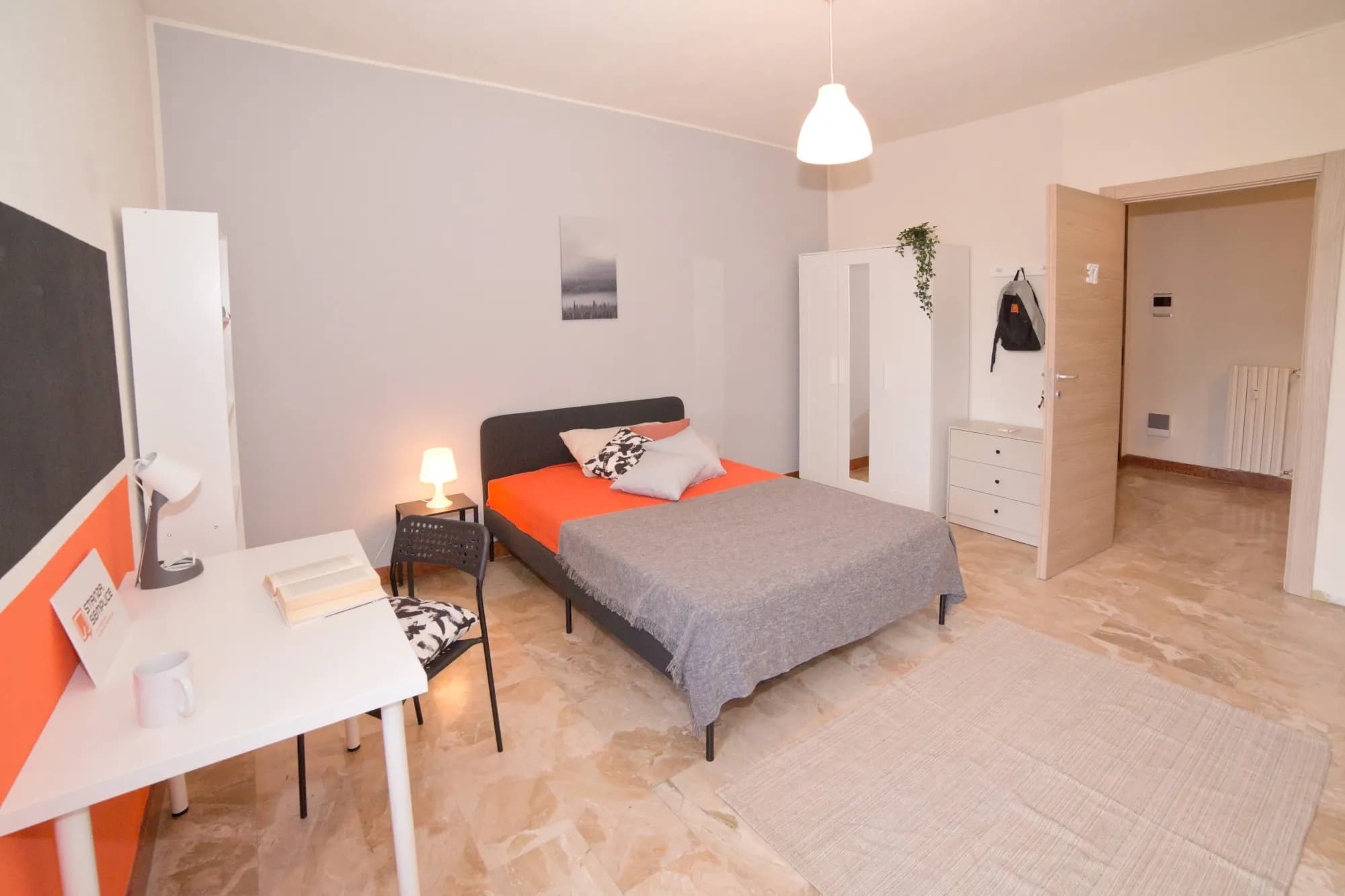 Private room in Lecco photo 4