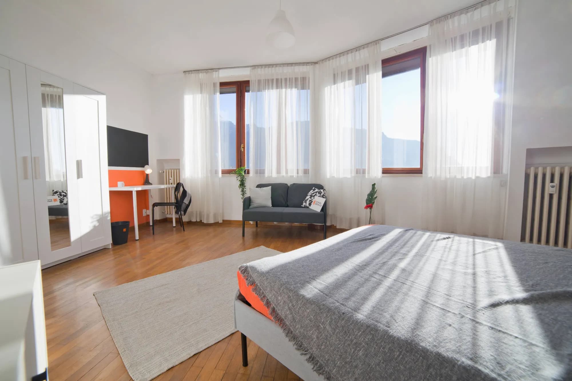 Stanza privata a Lecco photo 3