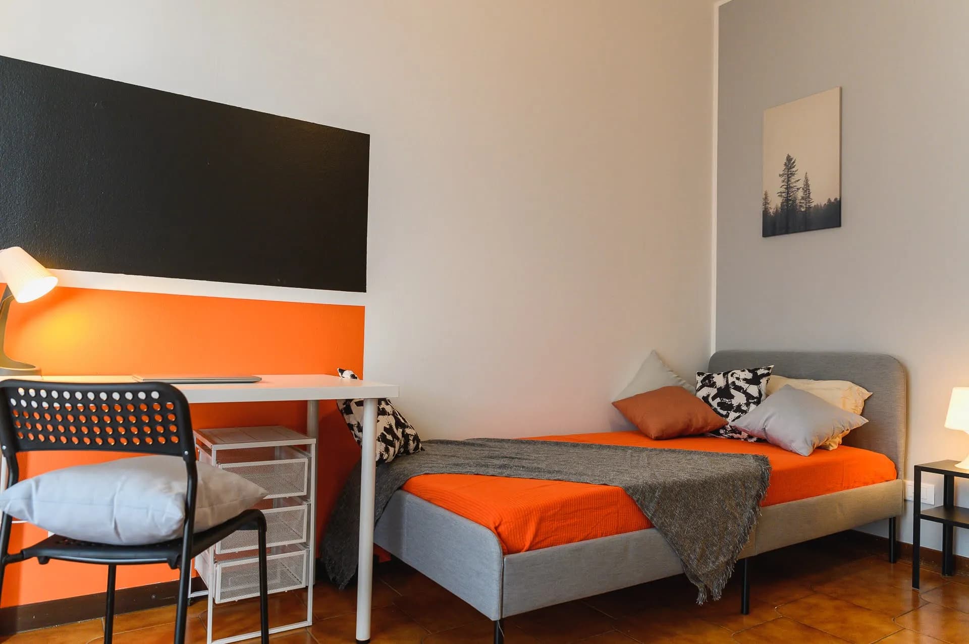 Private room in Lecco photo 2