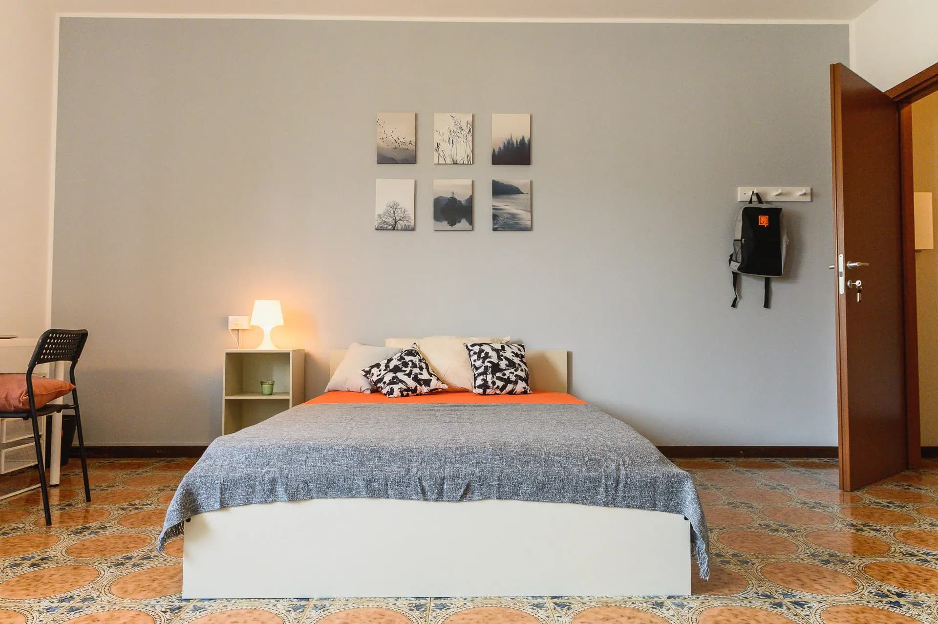 Stanza privata a Lecco photo 3