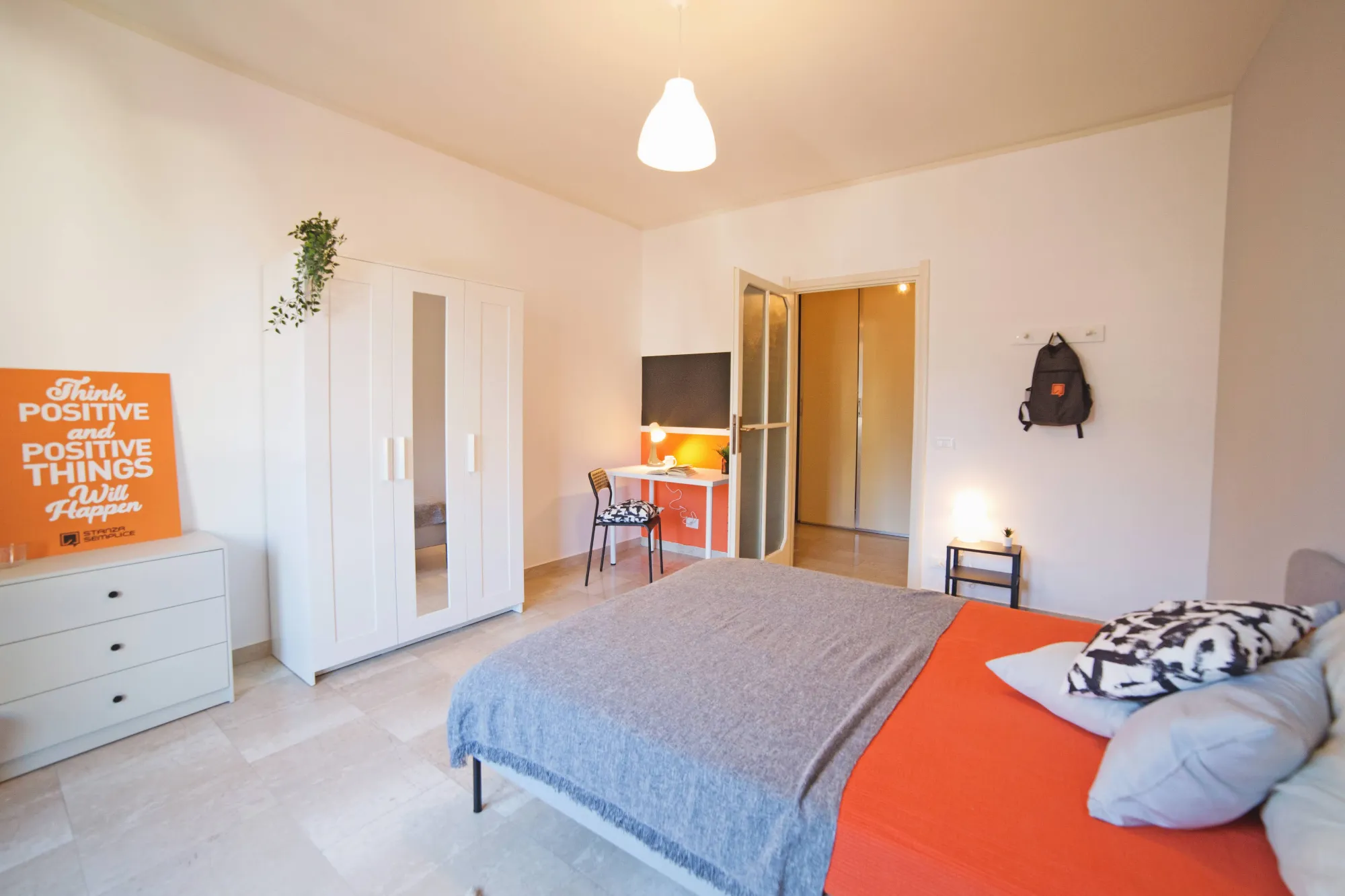 Private room in Lecco photo 2