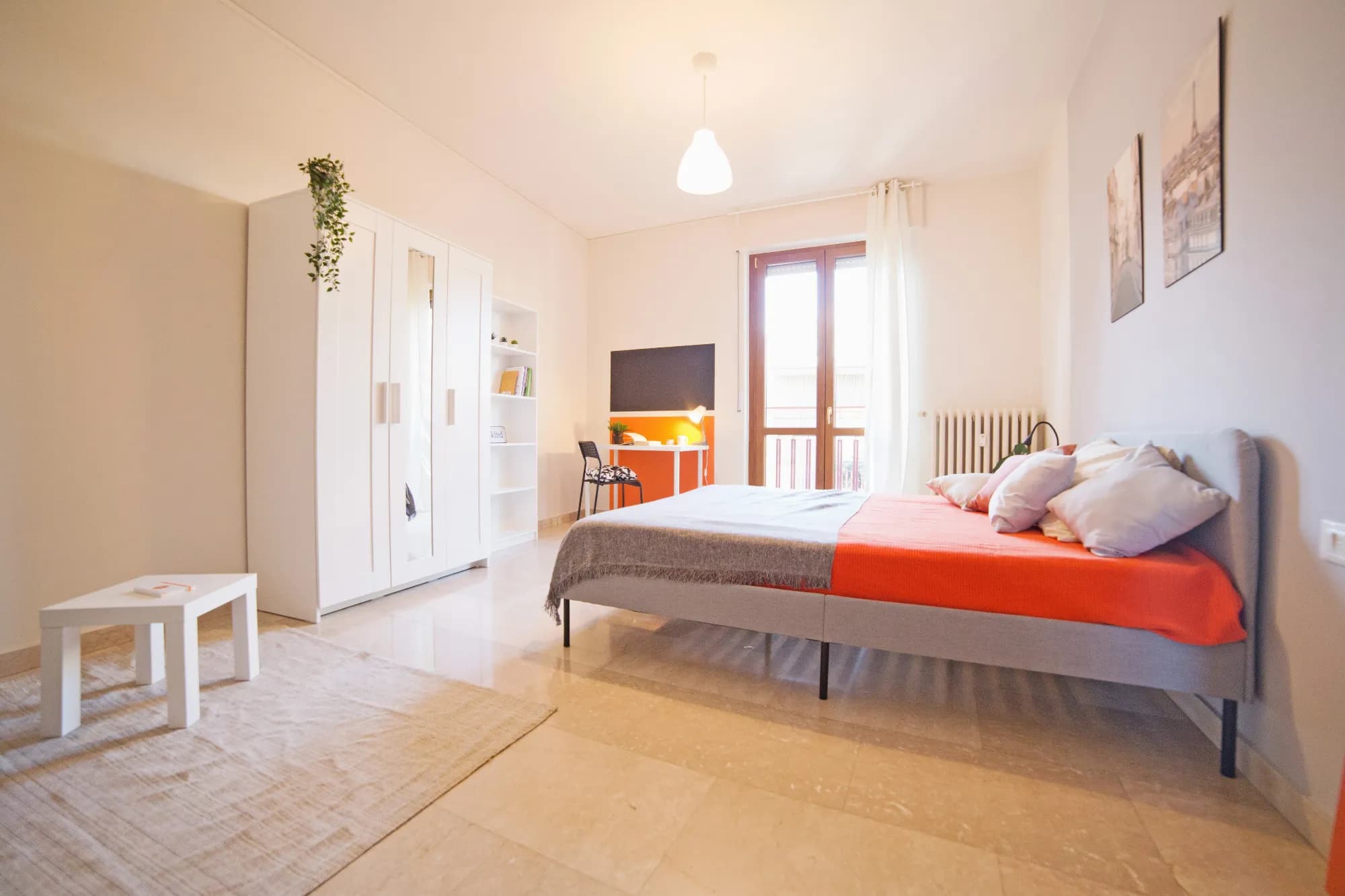 Private room in Lecco