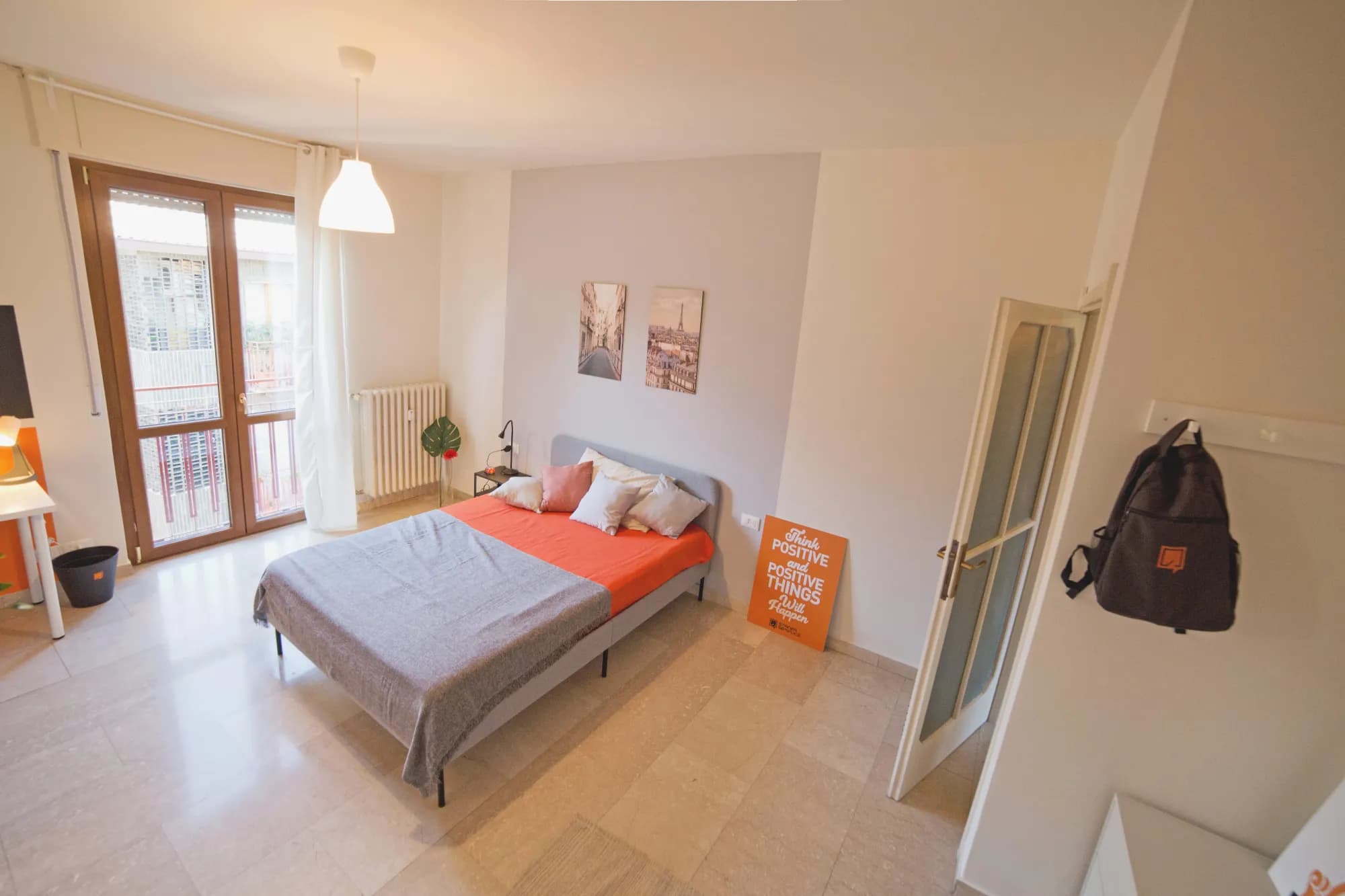 Private room in Lecco photo 4