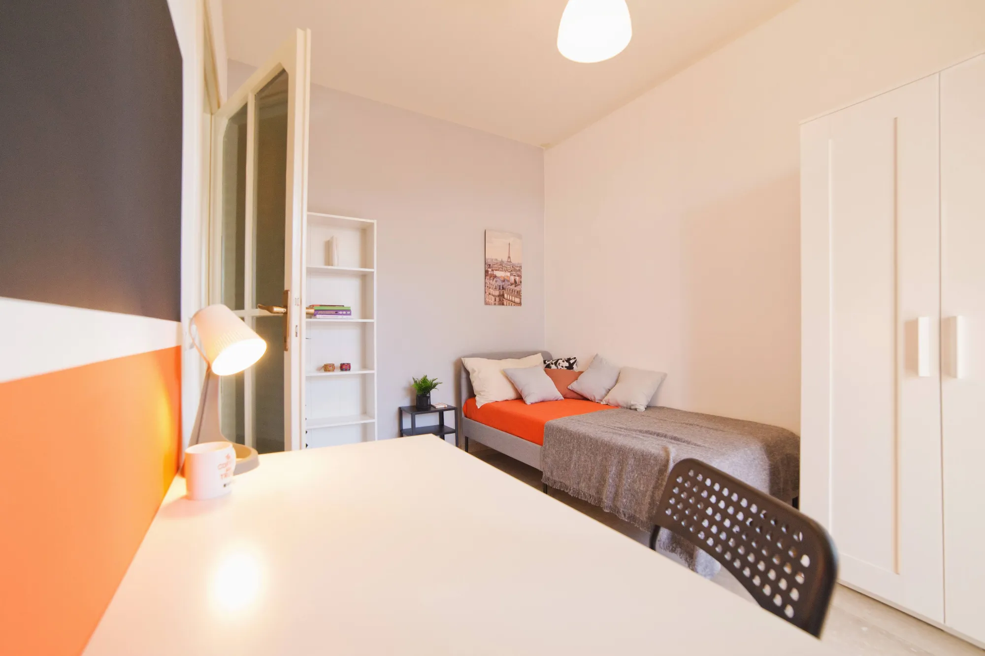 Private room in Lecco photo 2