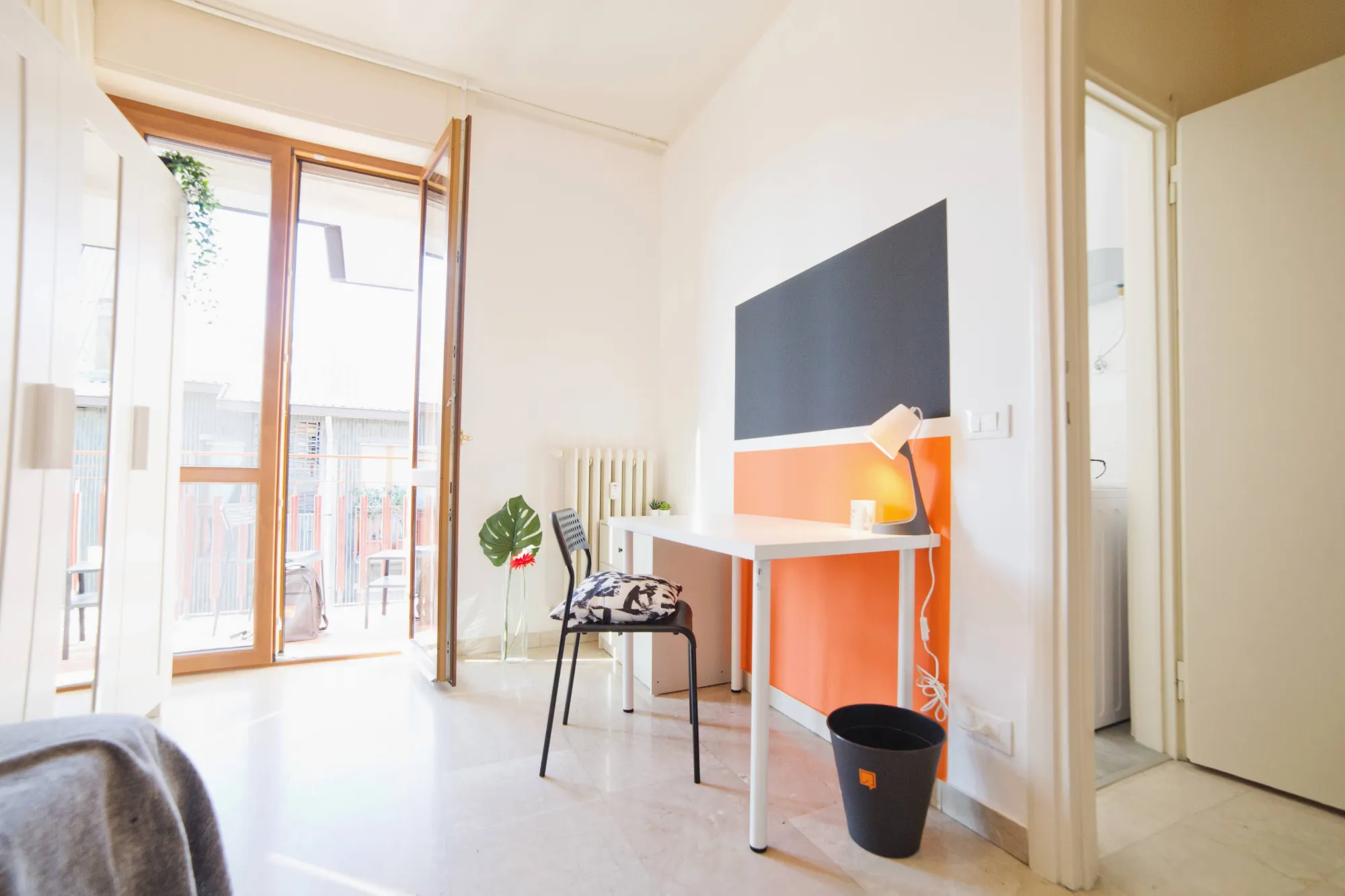 Private room in Lecco photo 3