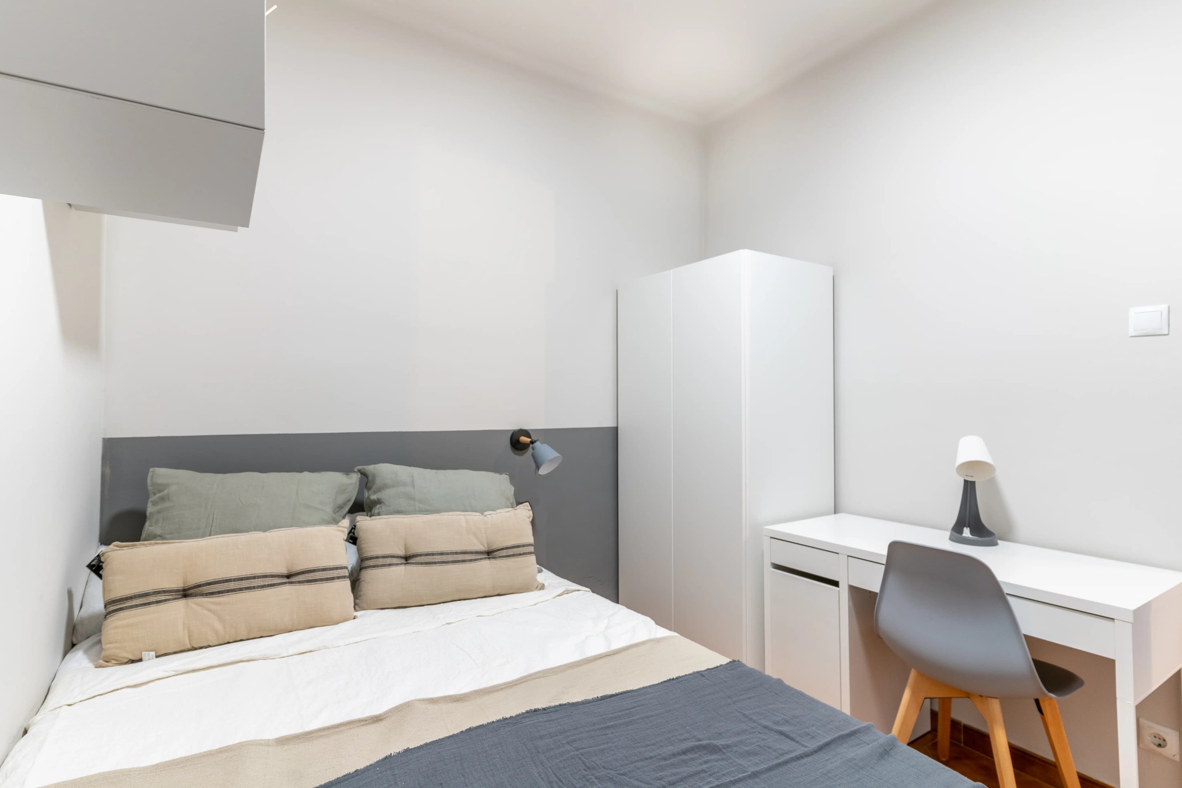 Private room in Barcelona photo 2