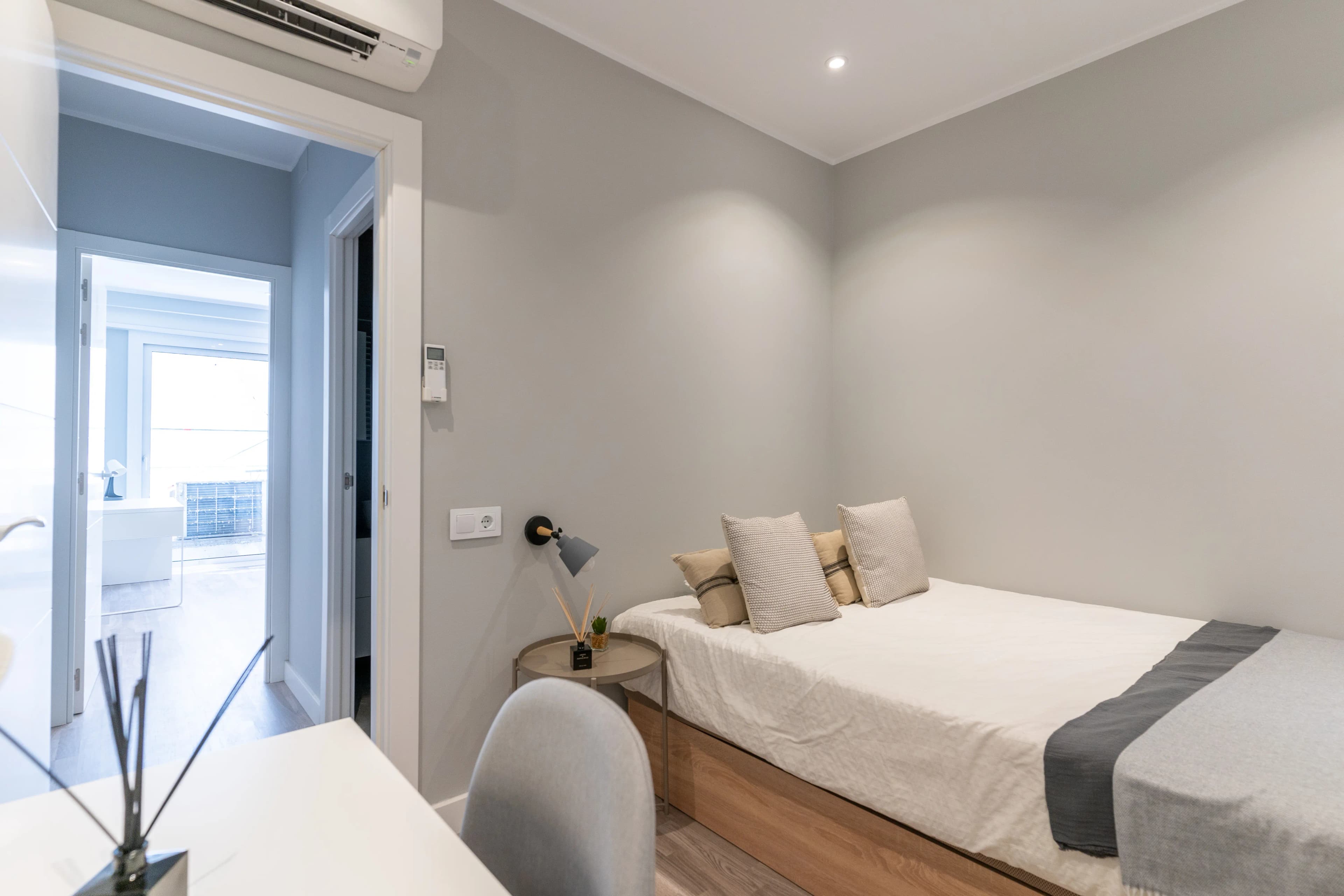 Private room in Barcelona photo 4