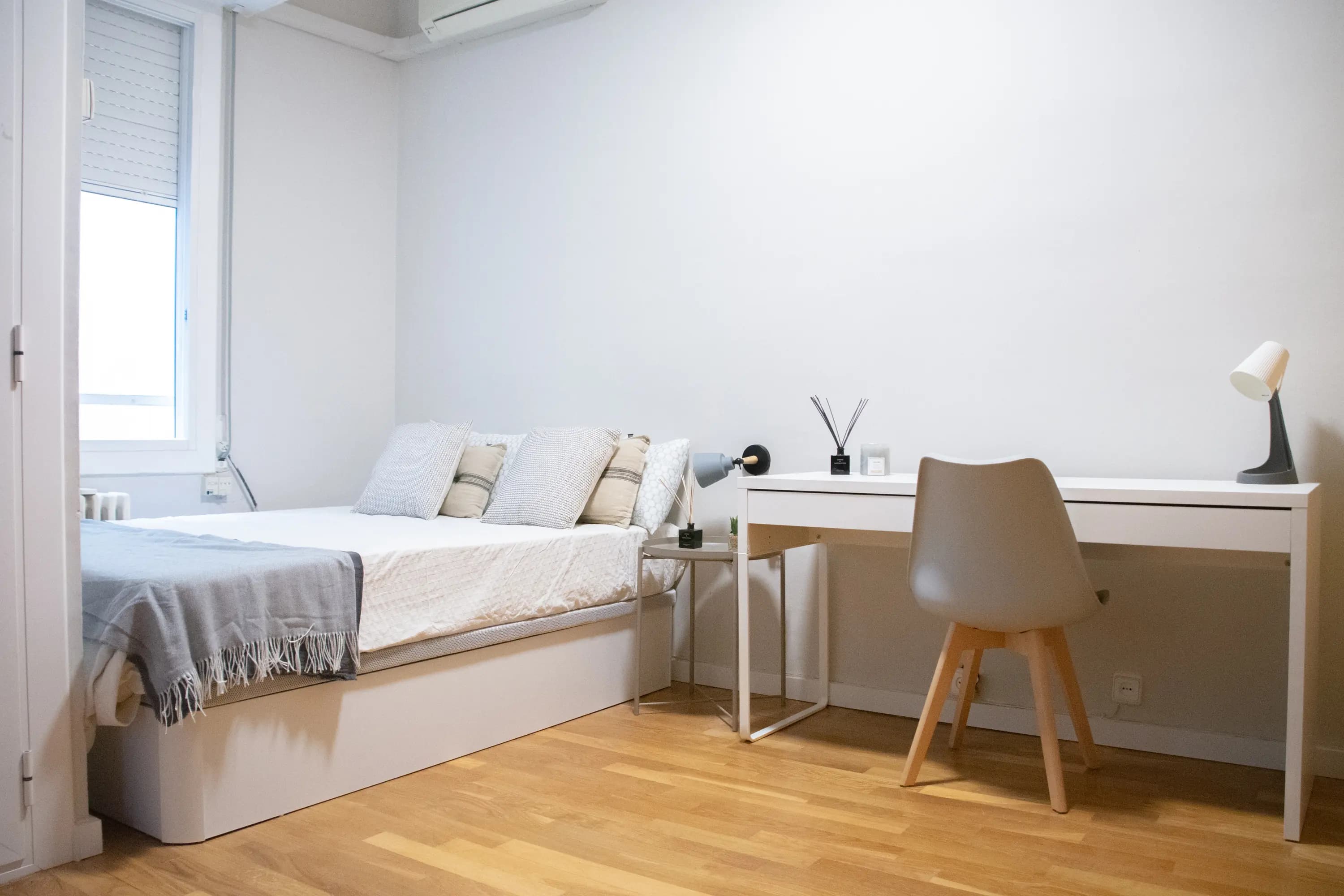 Private room in Barcelona photo 2