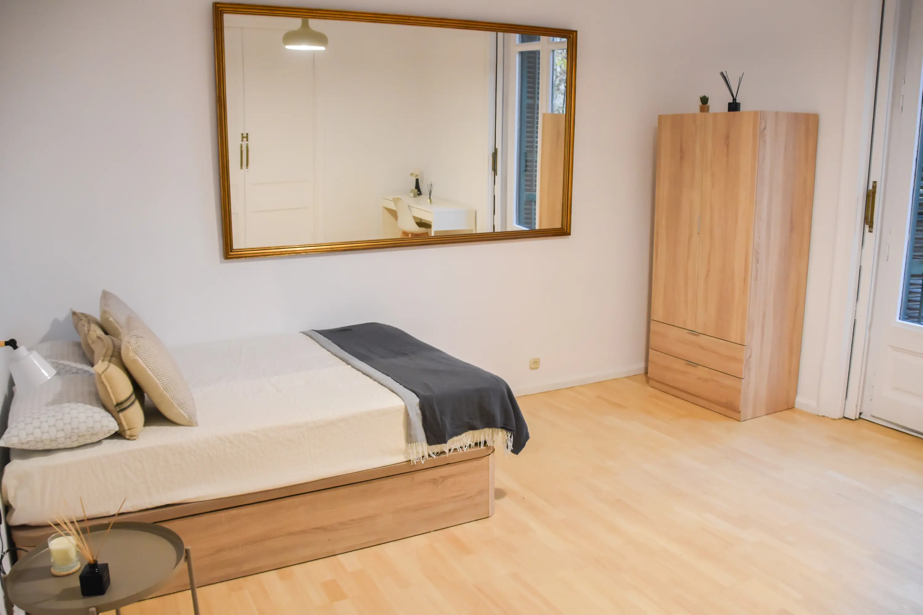 Private room in Barcelona photo 2