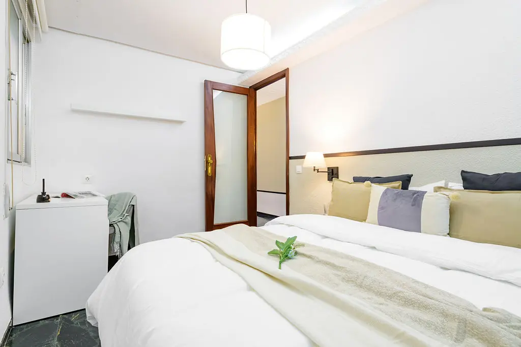 Private room in Valencia photo 3