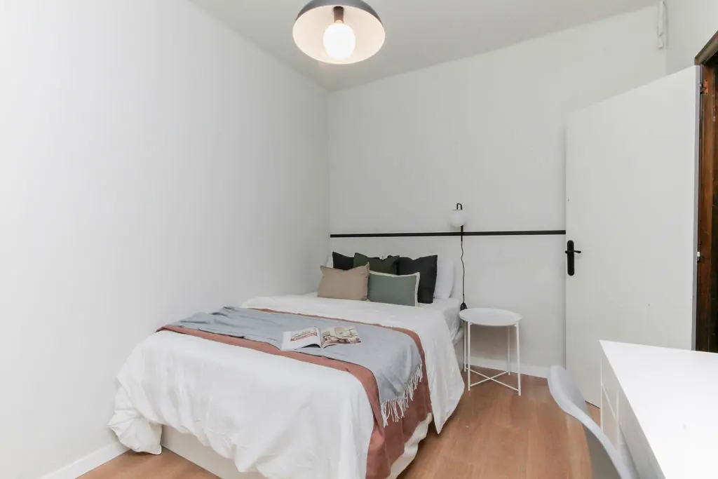 Private room in Barcelona photo 3