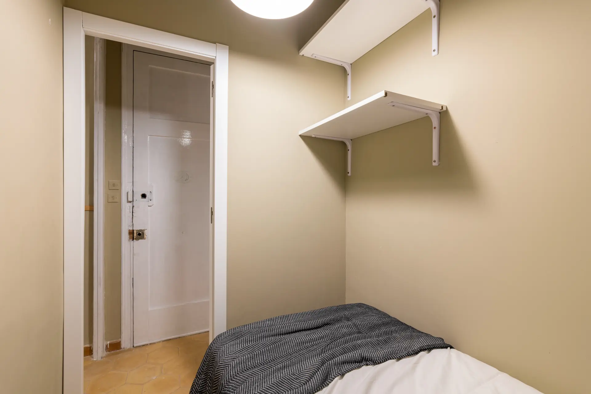 Private room in Barcelona photo 3