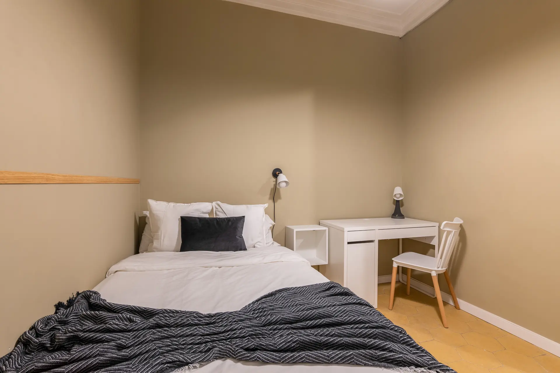 Private room in Barcelona photo 2