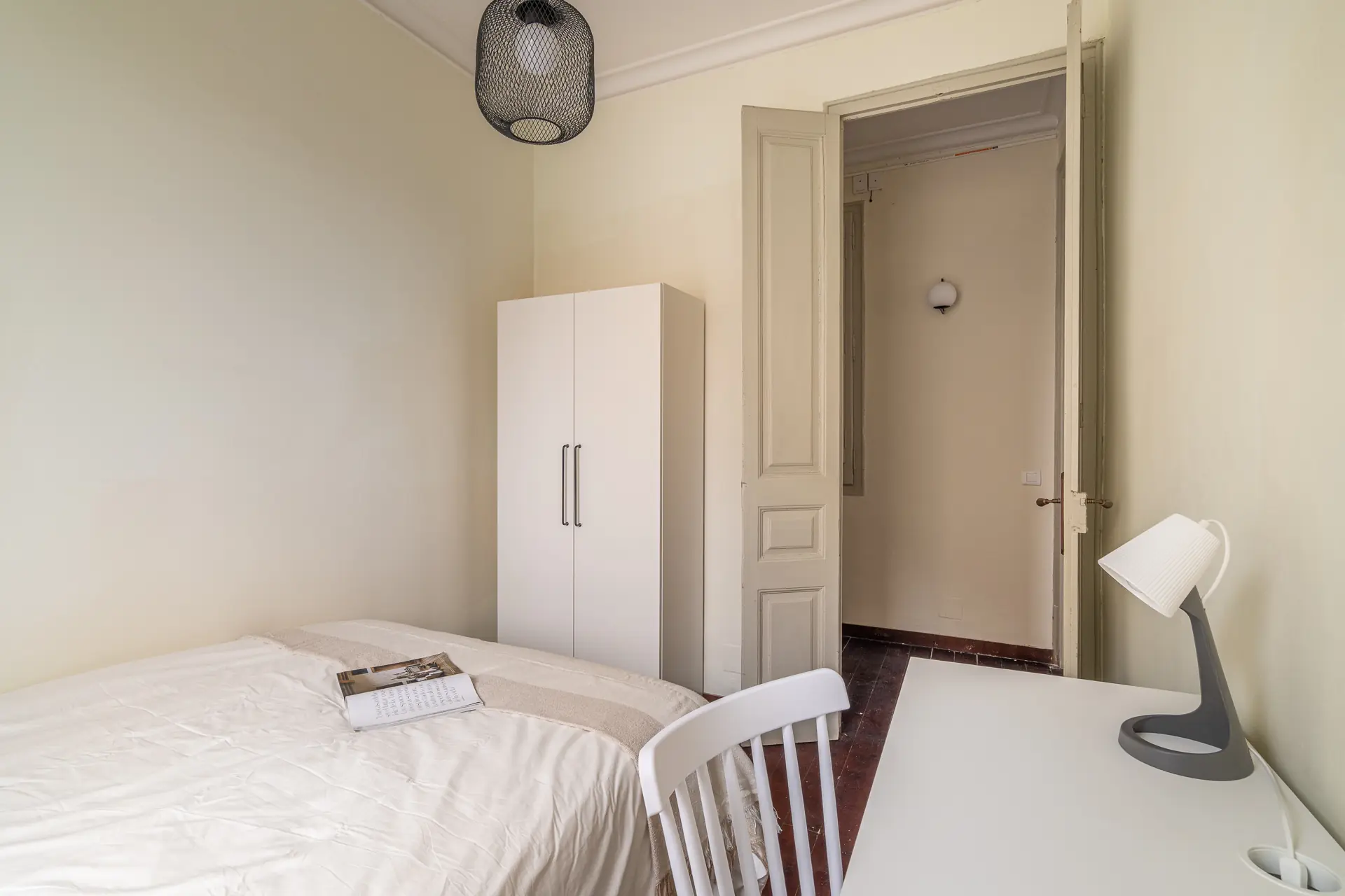 Private room in Barcelona photo 3