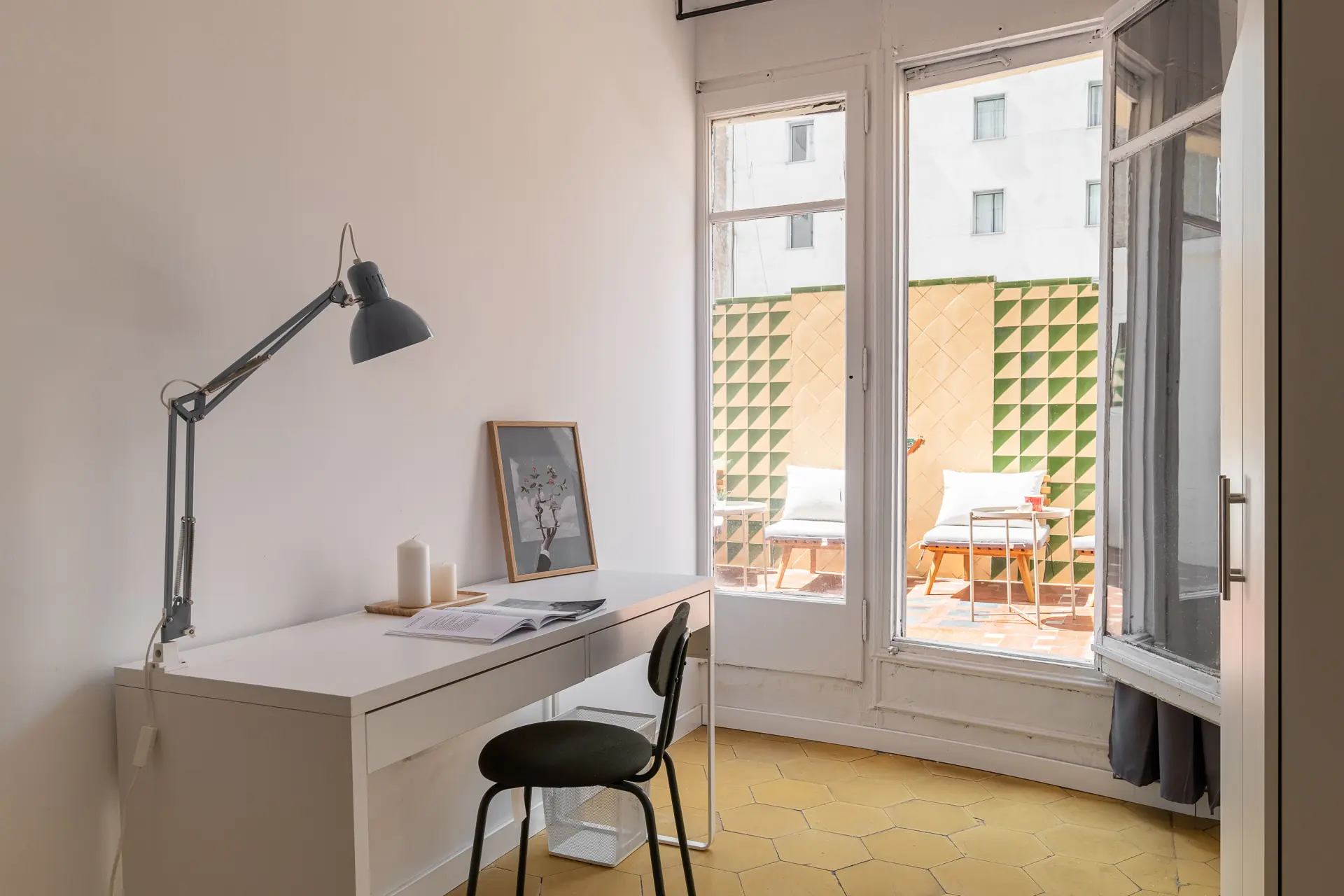 Private room in Barcelona photo 2