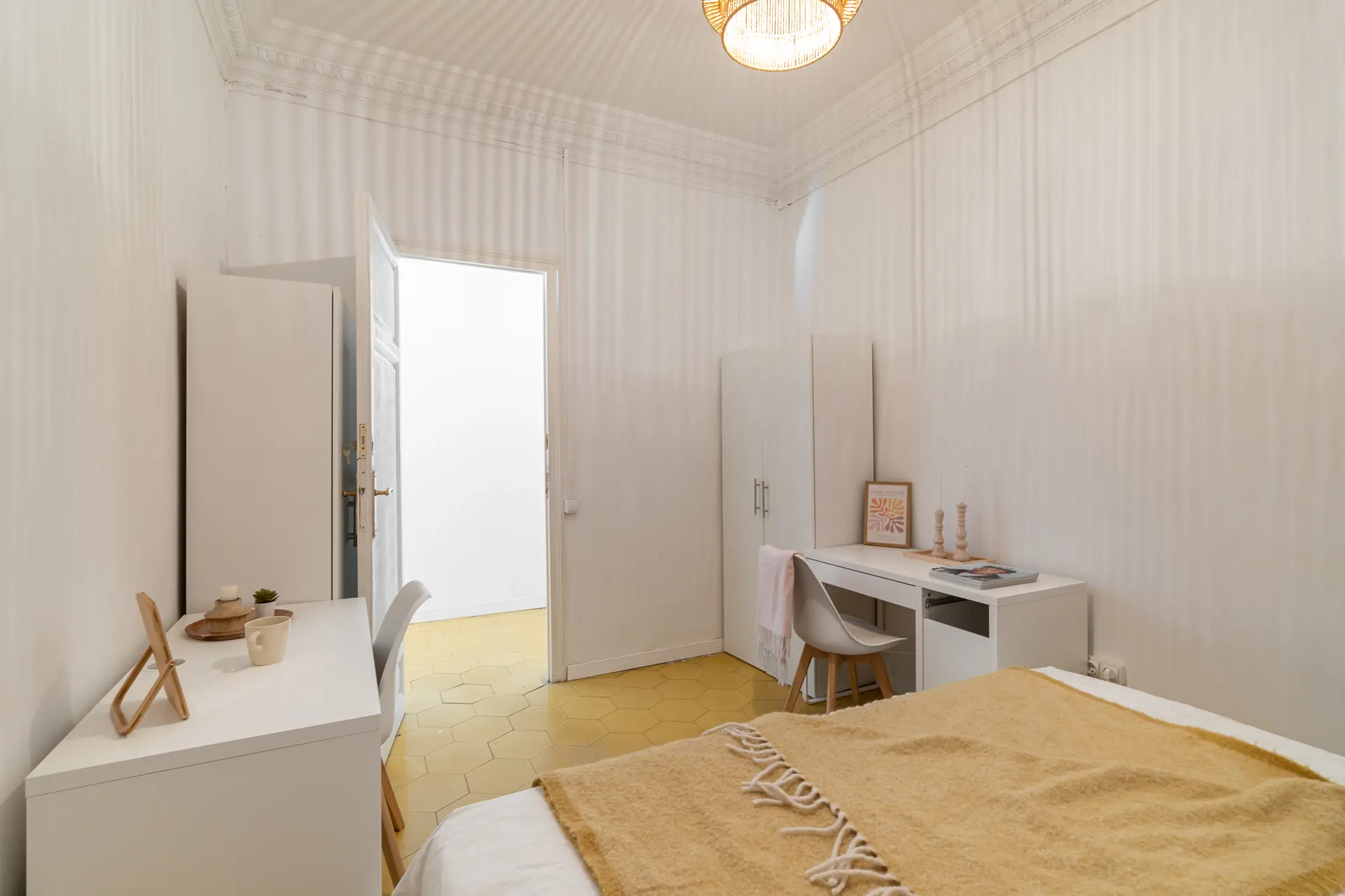 Private room in Barcelona photo 3