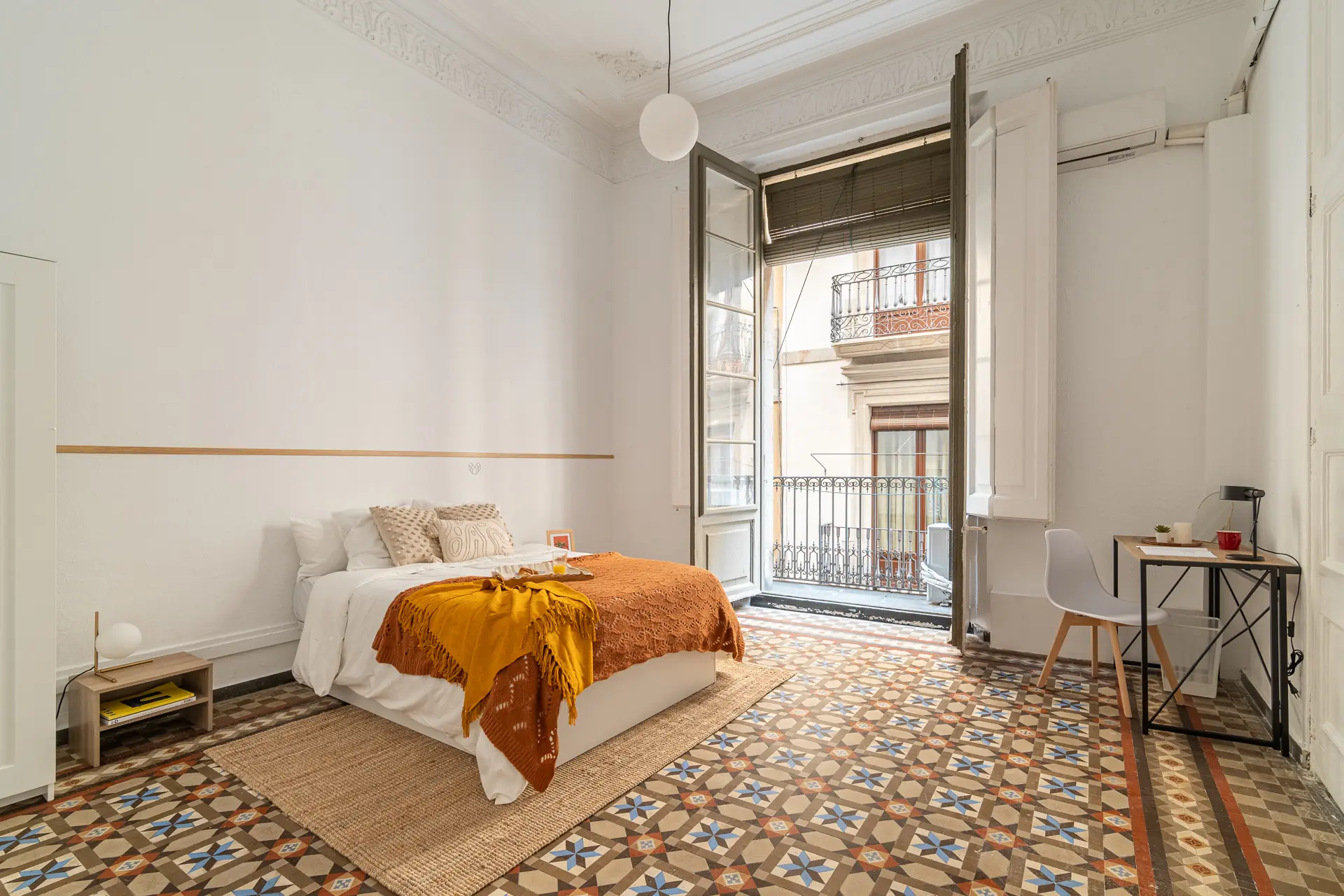 Private room in Barcelona photo 2