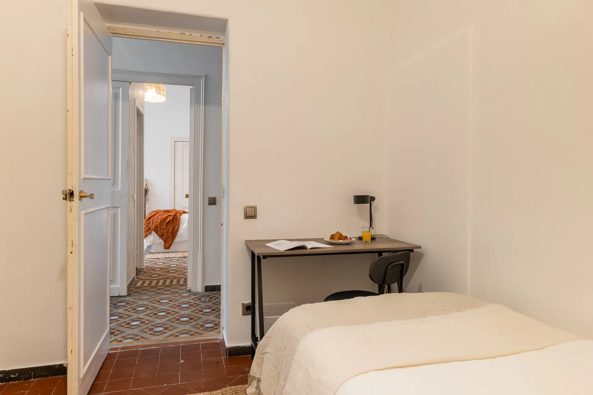 Private room in Barcelona photo 4