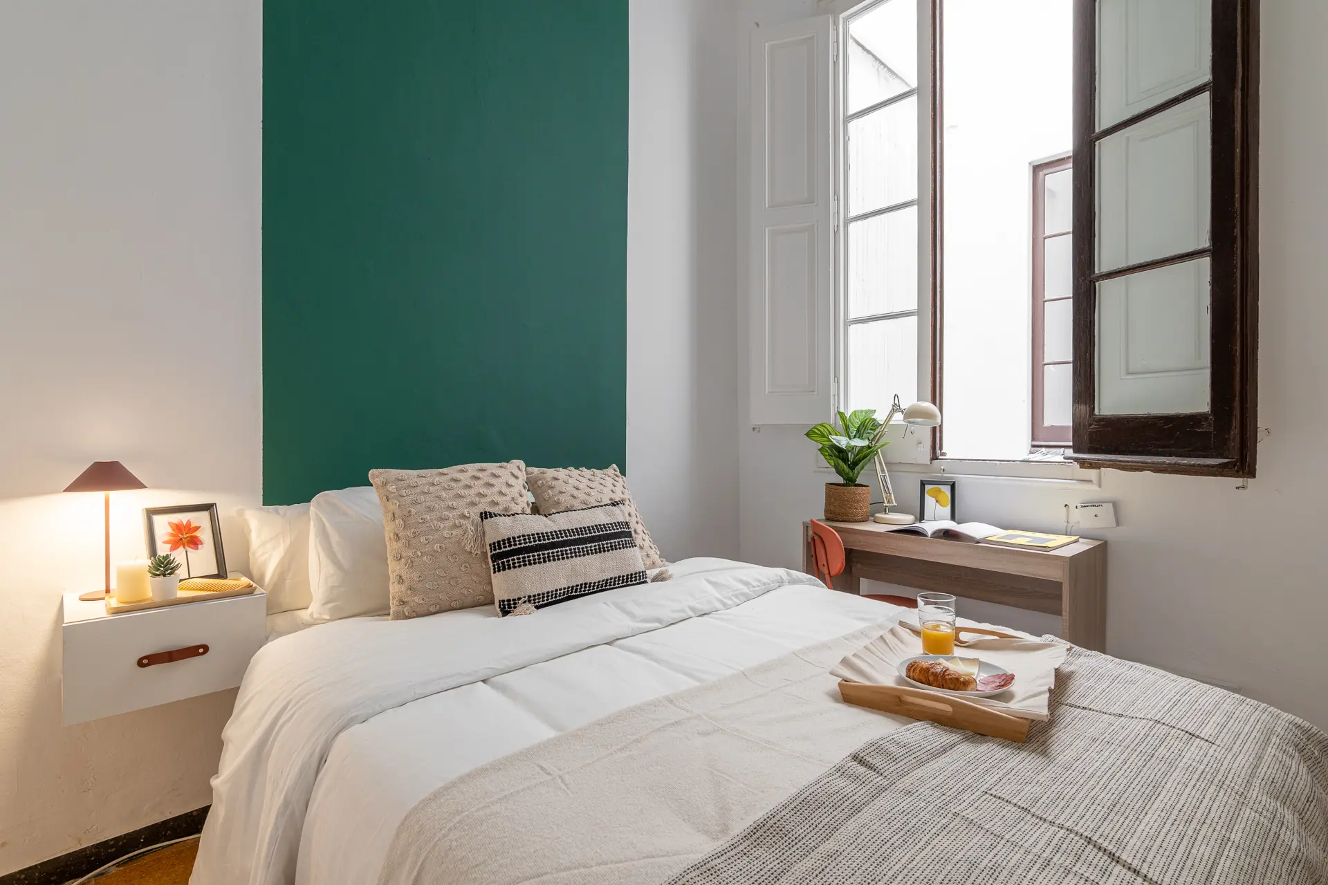 Private room in Barcelona photo 2