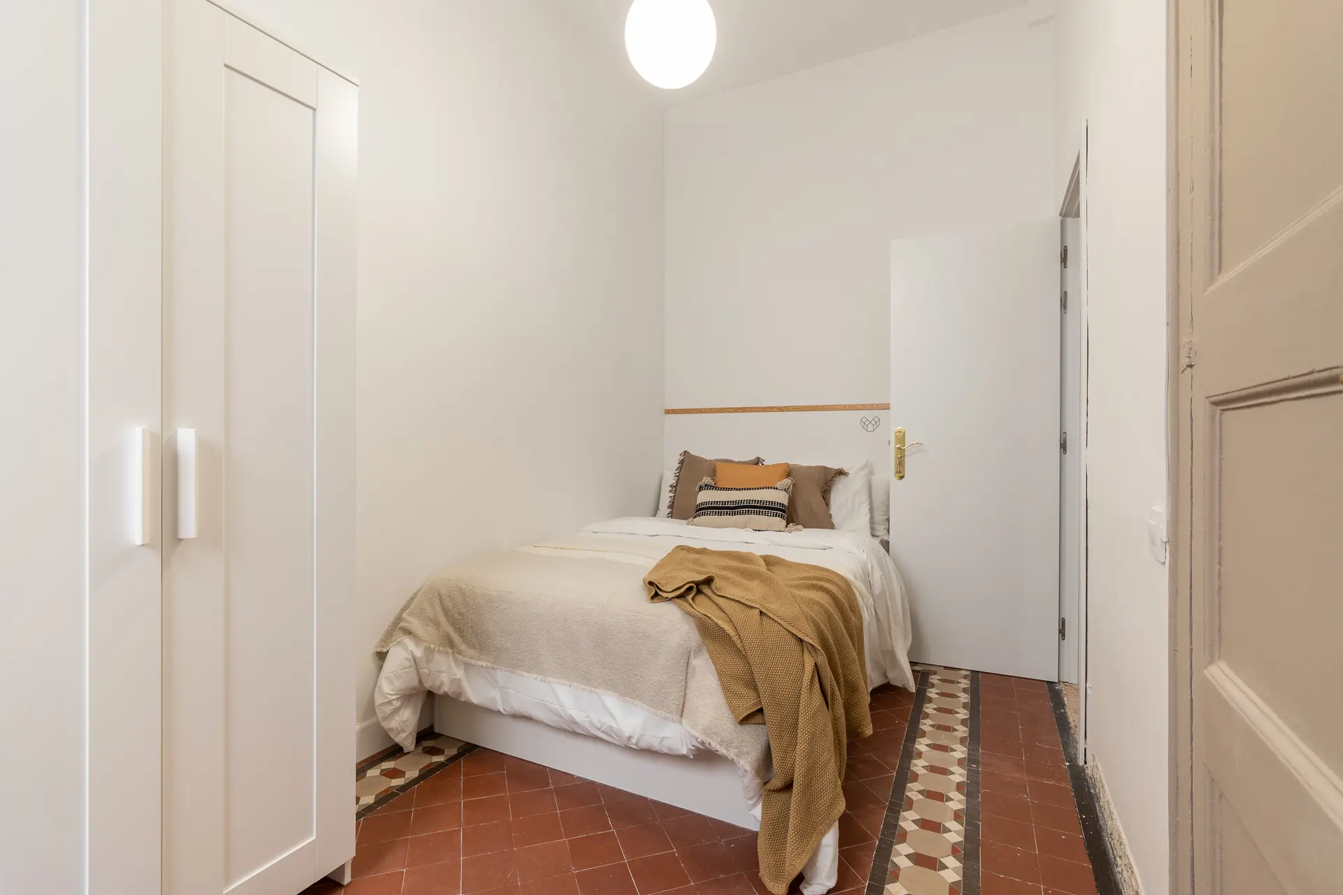 Private room in Barcelona photo 2